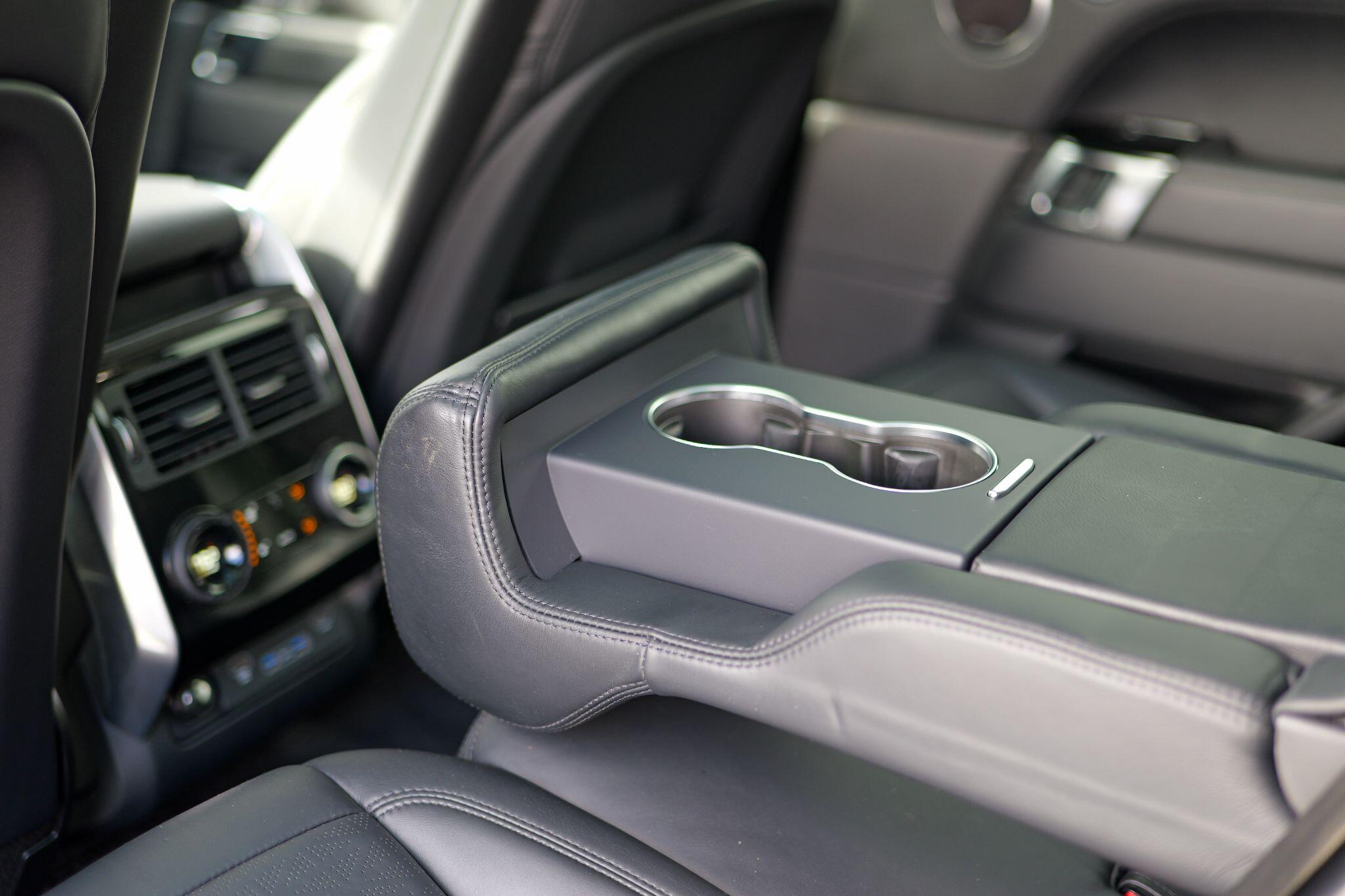 Land Rover Range Rover Sport view 29