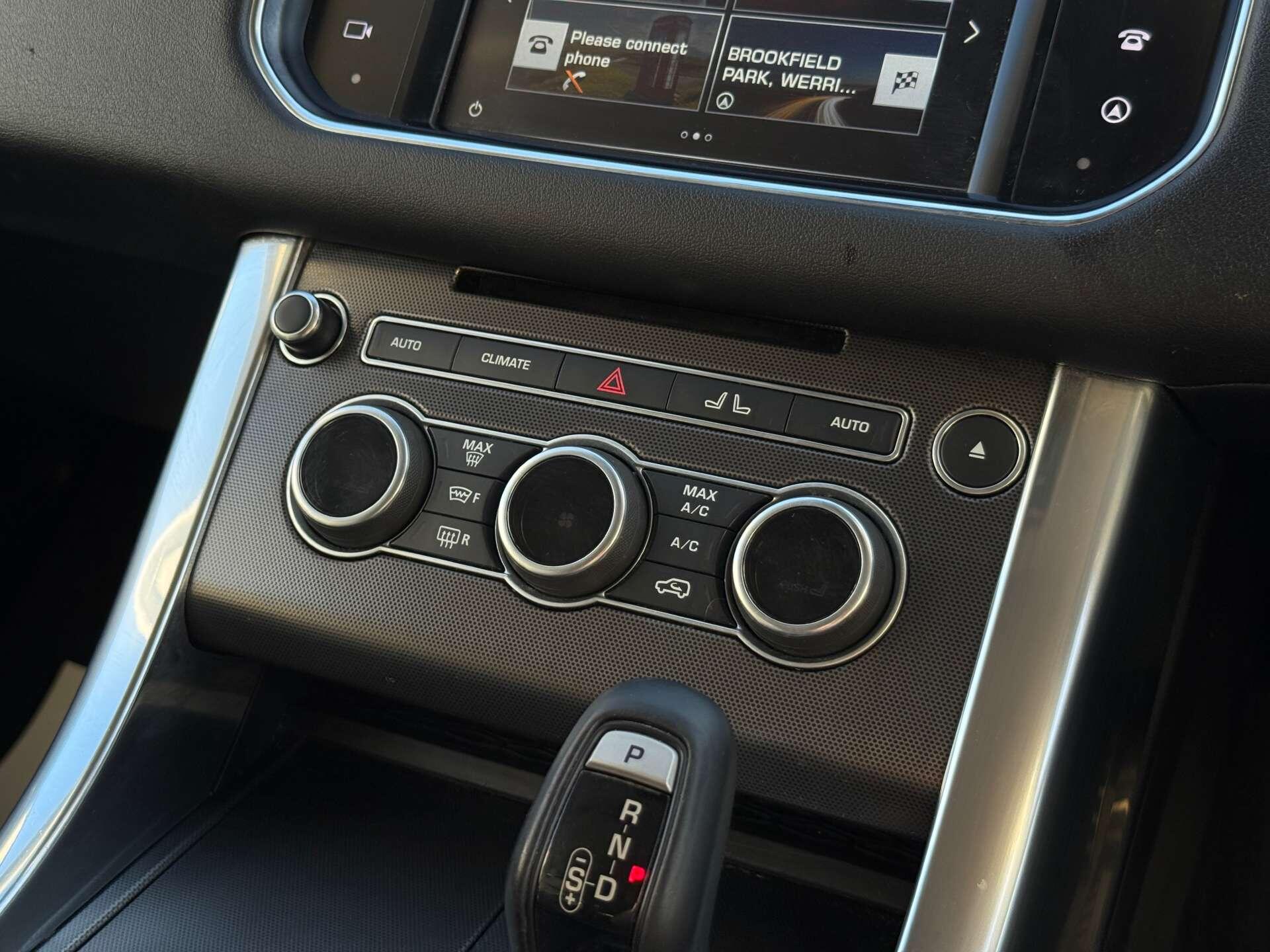 Land Rover Range Rover Sport view 43