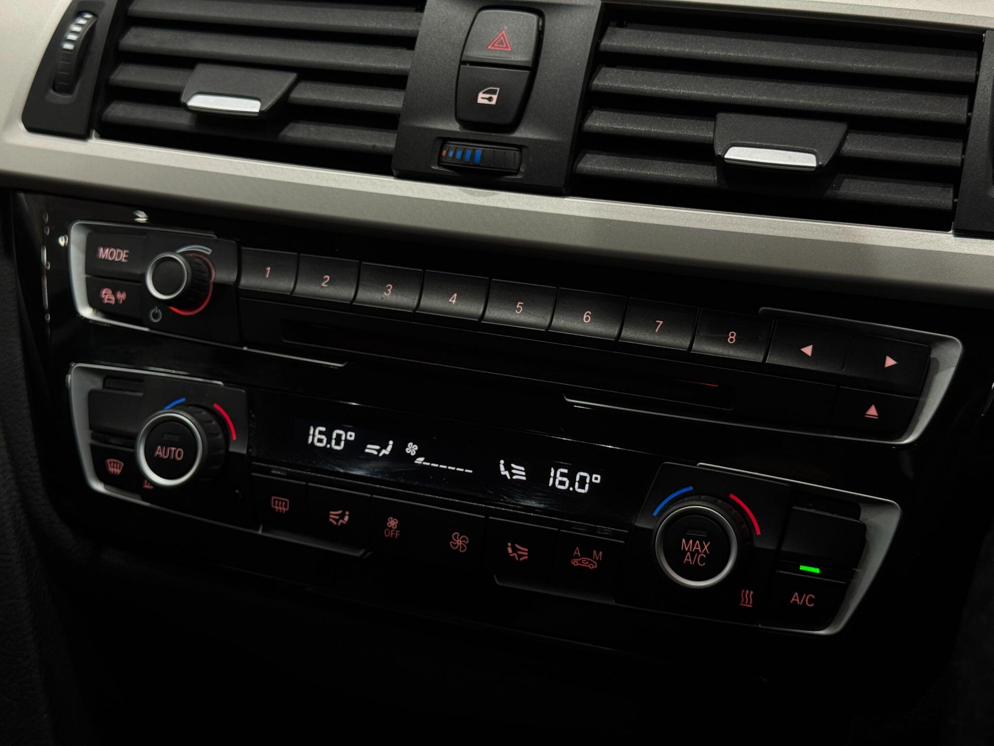 BMW 3 Series view 40
