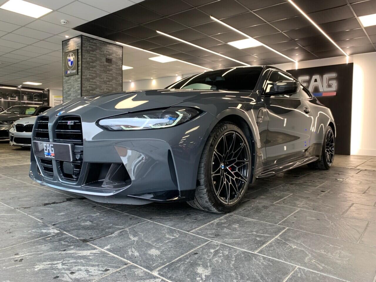 BMW M4 view 11