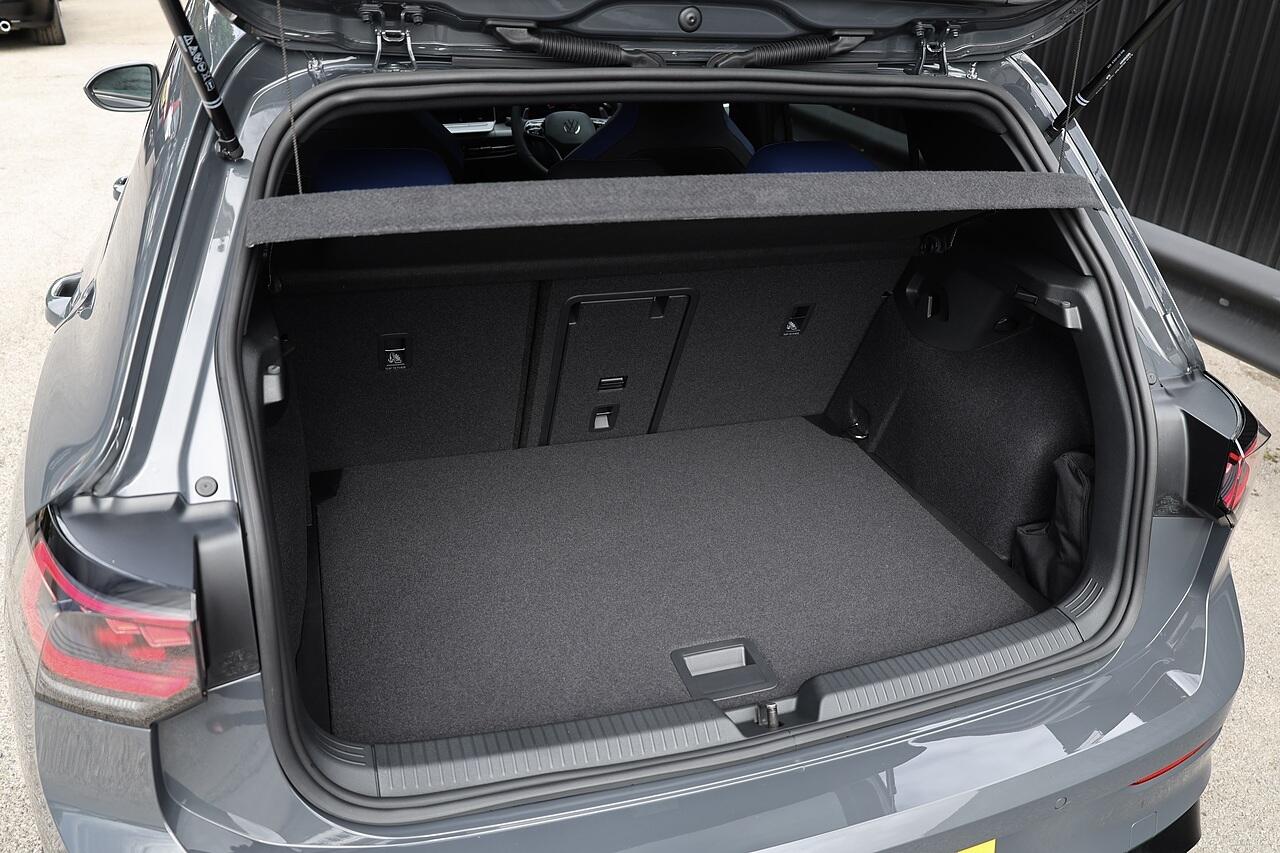 Volkswagen Golf view 29