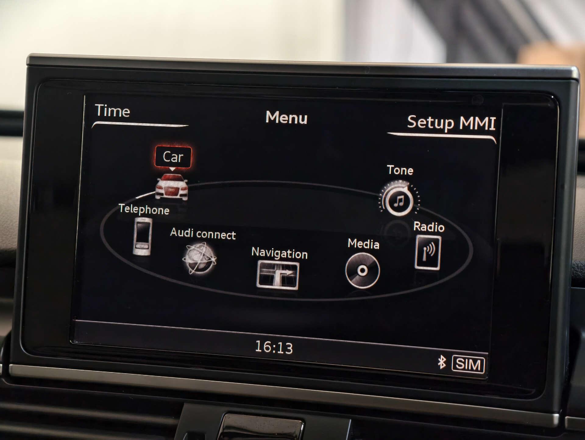 Audi A6 Avant view 33