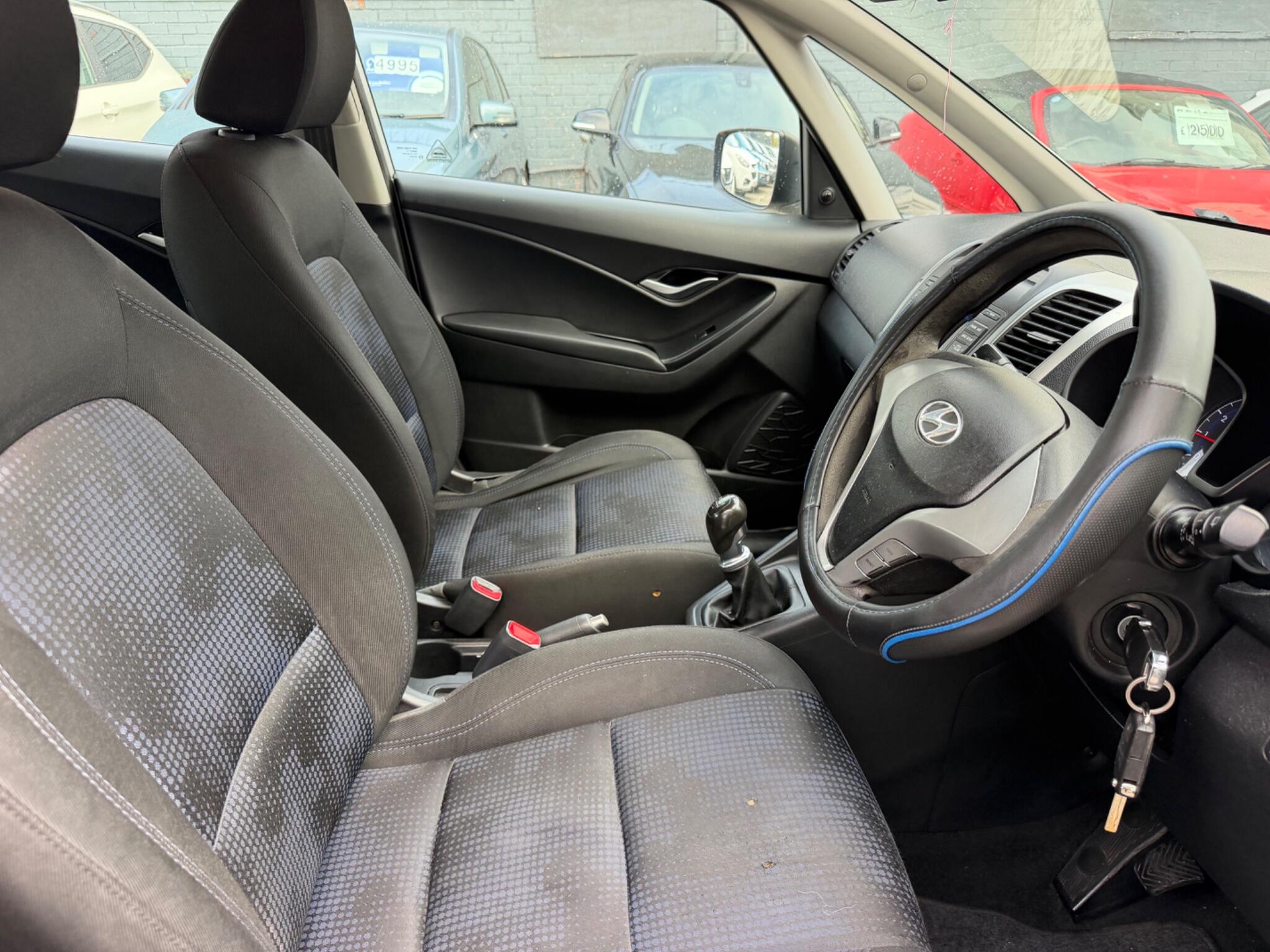Hyundai Ix20 view 10