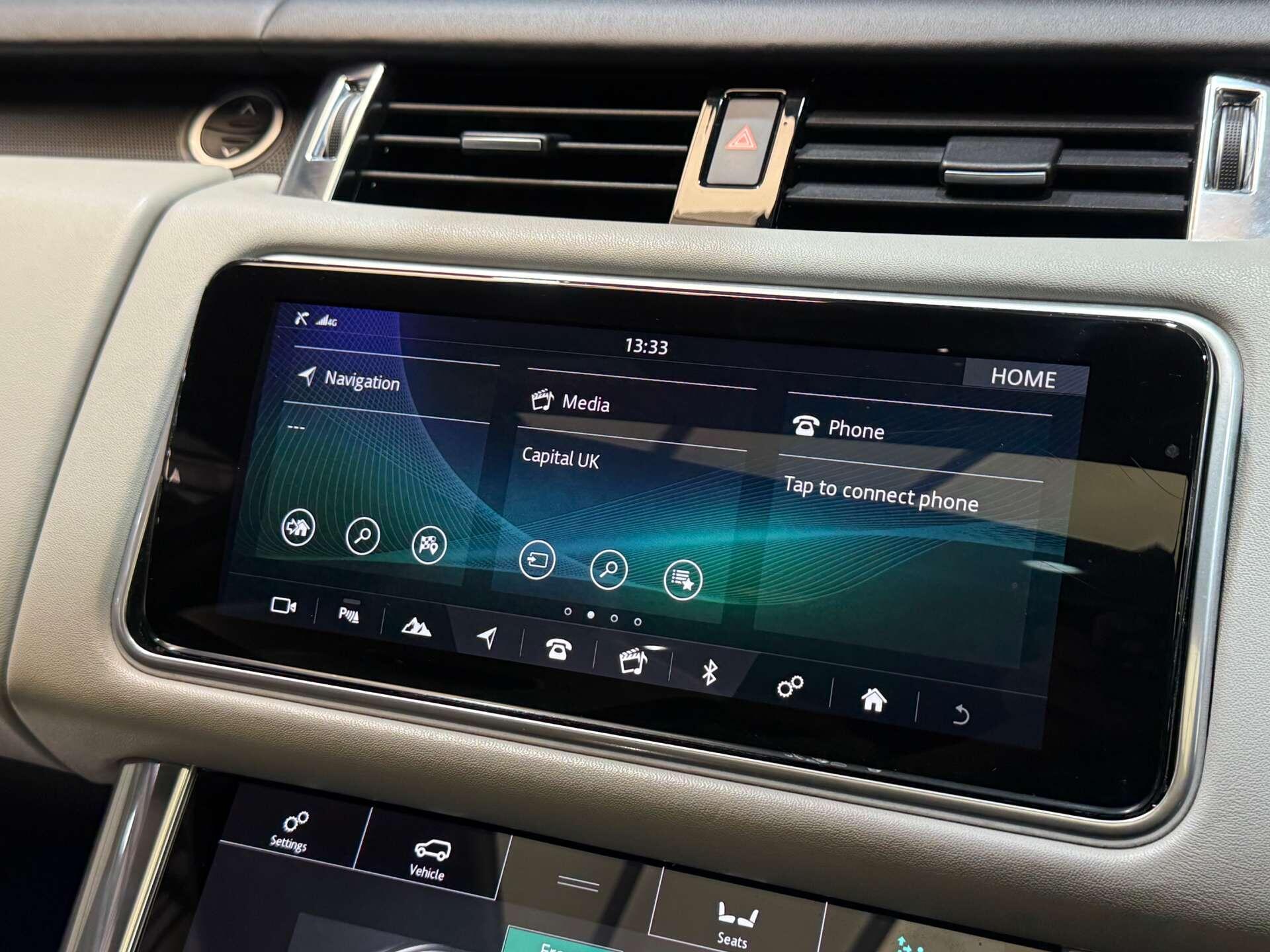Land Rover Range Rover Sport view 43
