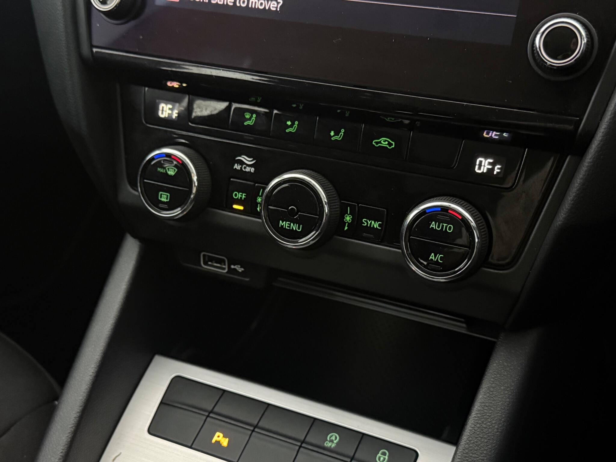Skoda Octavia view 35