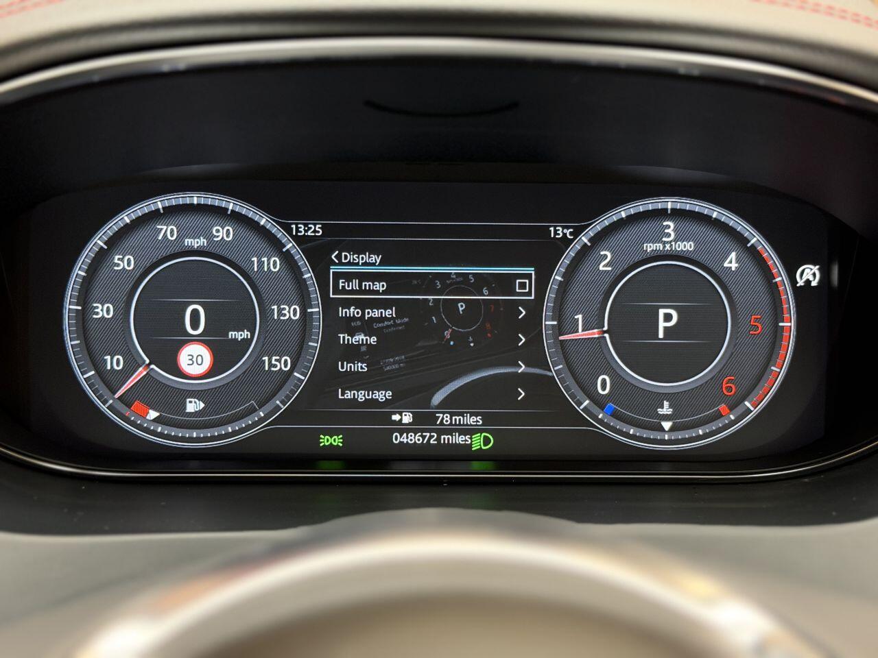 Jaguar E-Pace view 44