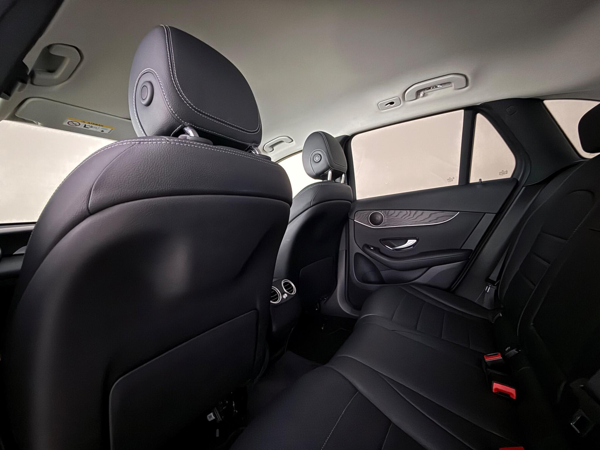 Mercedes-Benz GLC view 28