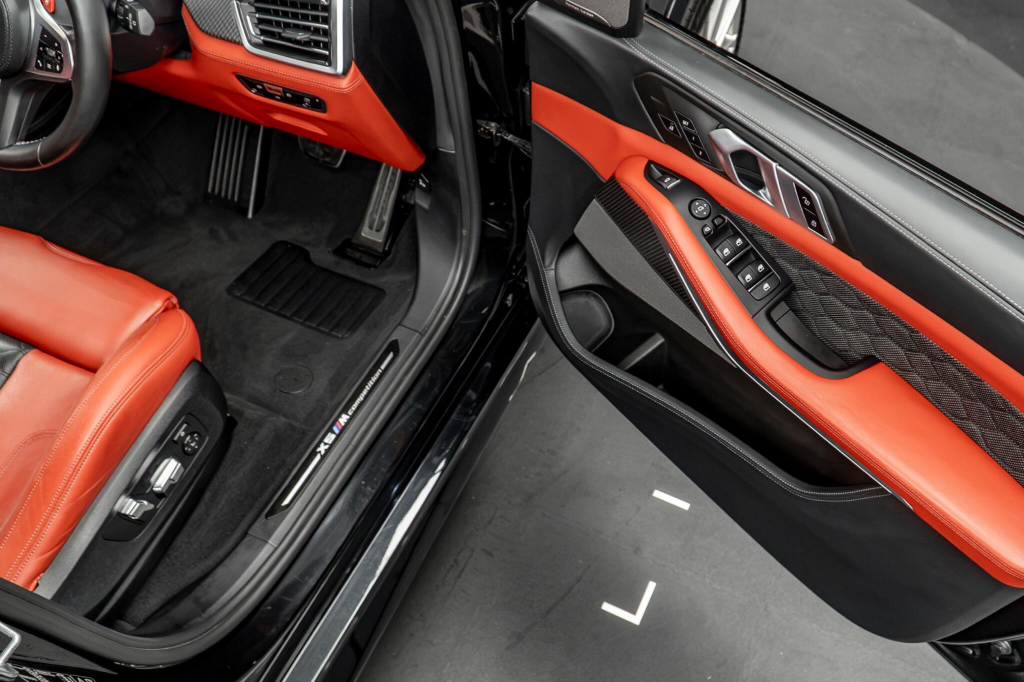 BMW X5 M view 29
