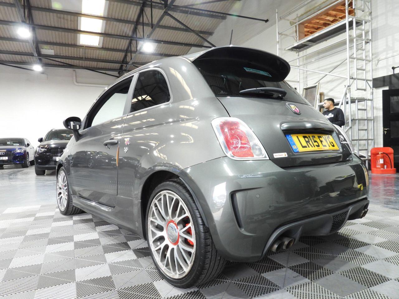 Abarth 595 view 15