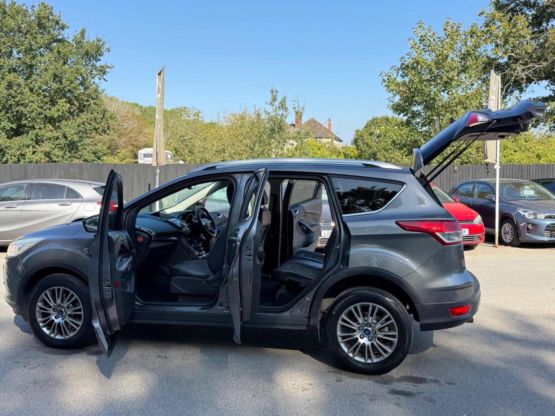 Ford Kuga view 21