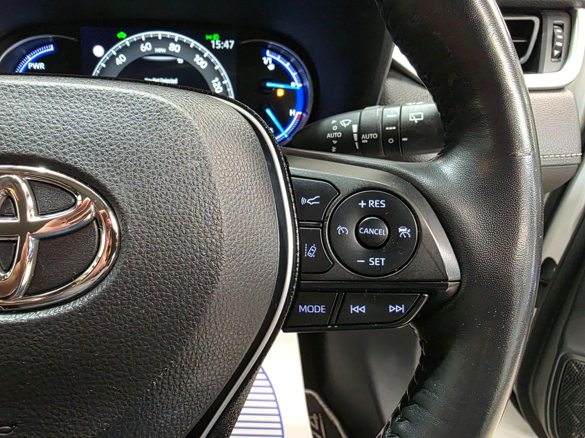 Toyota Rav4 view 16
