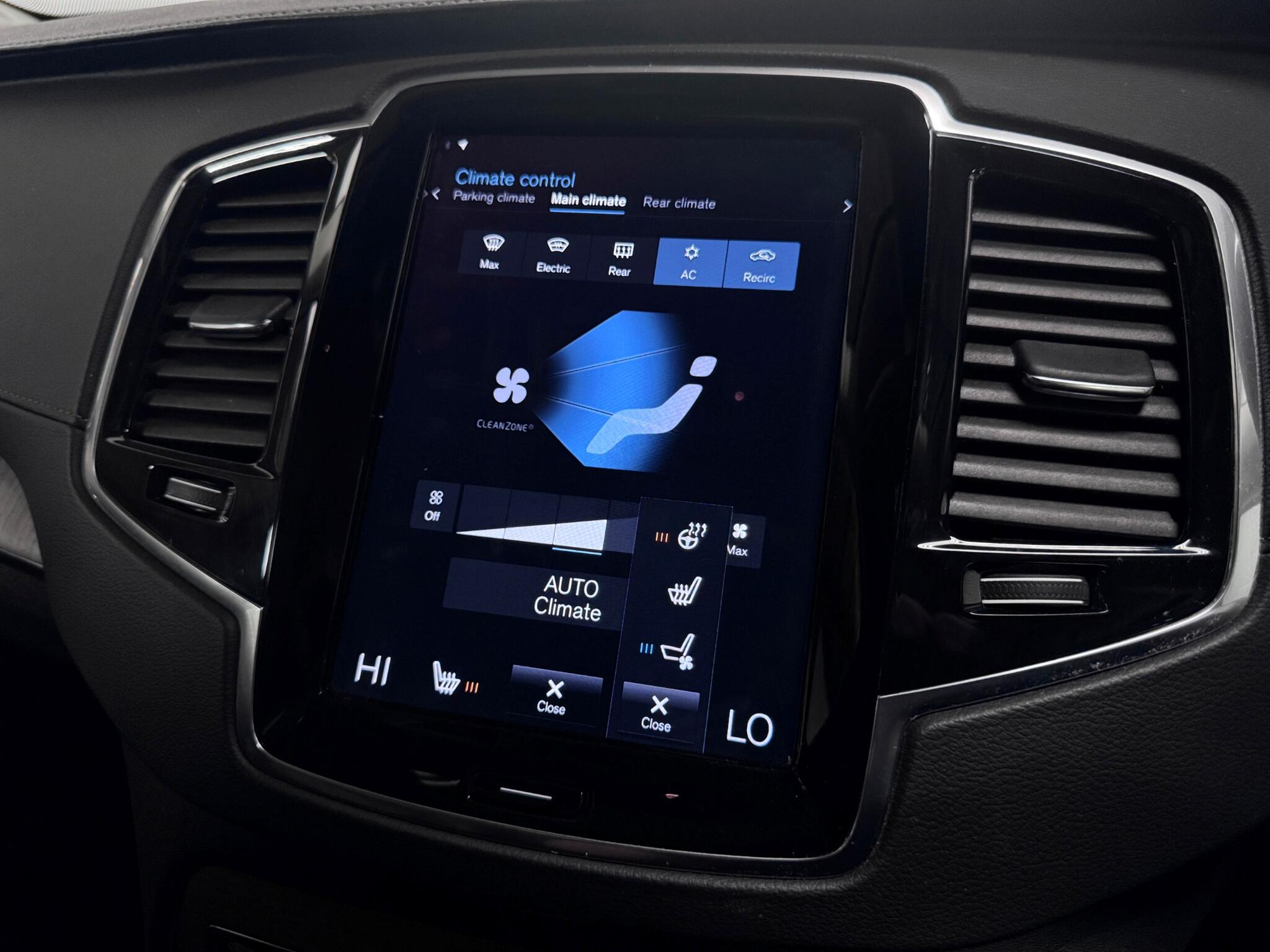 Volvo XC90 view 53