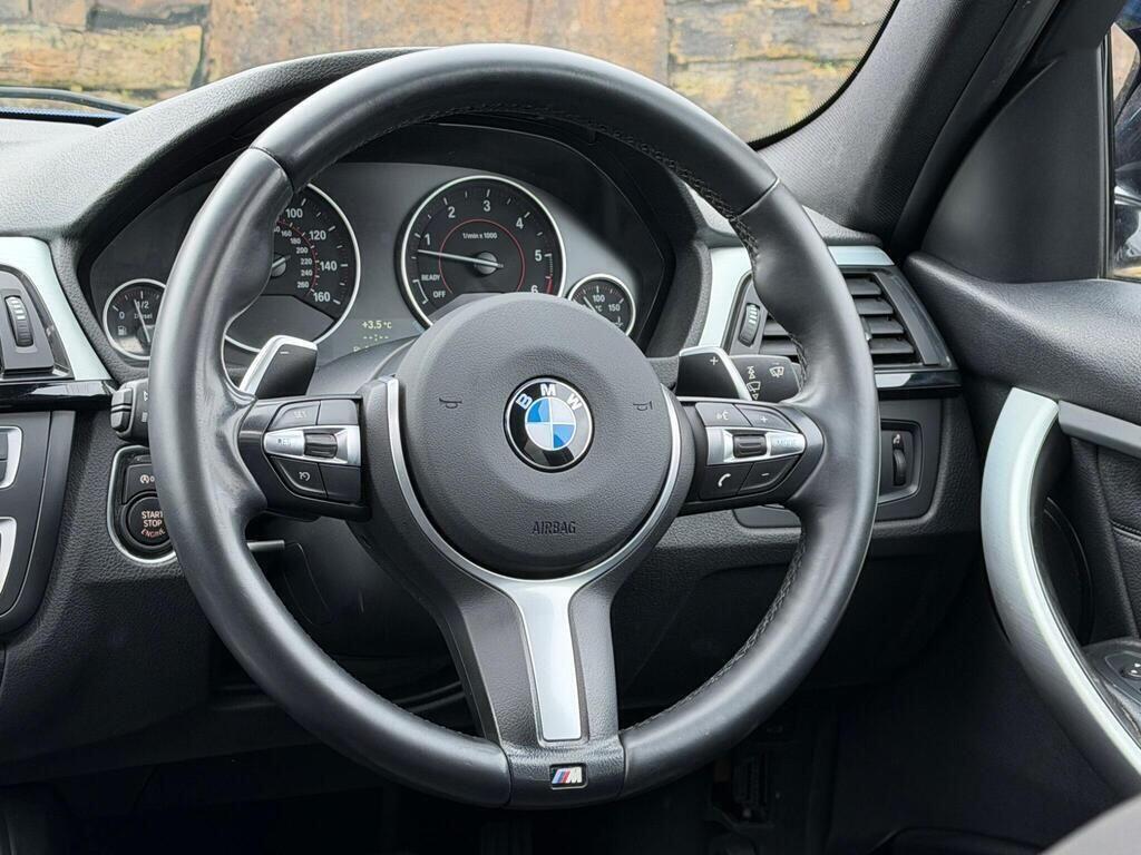 BMW 3 Series view 28
