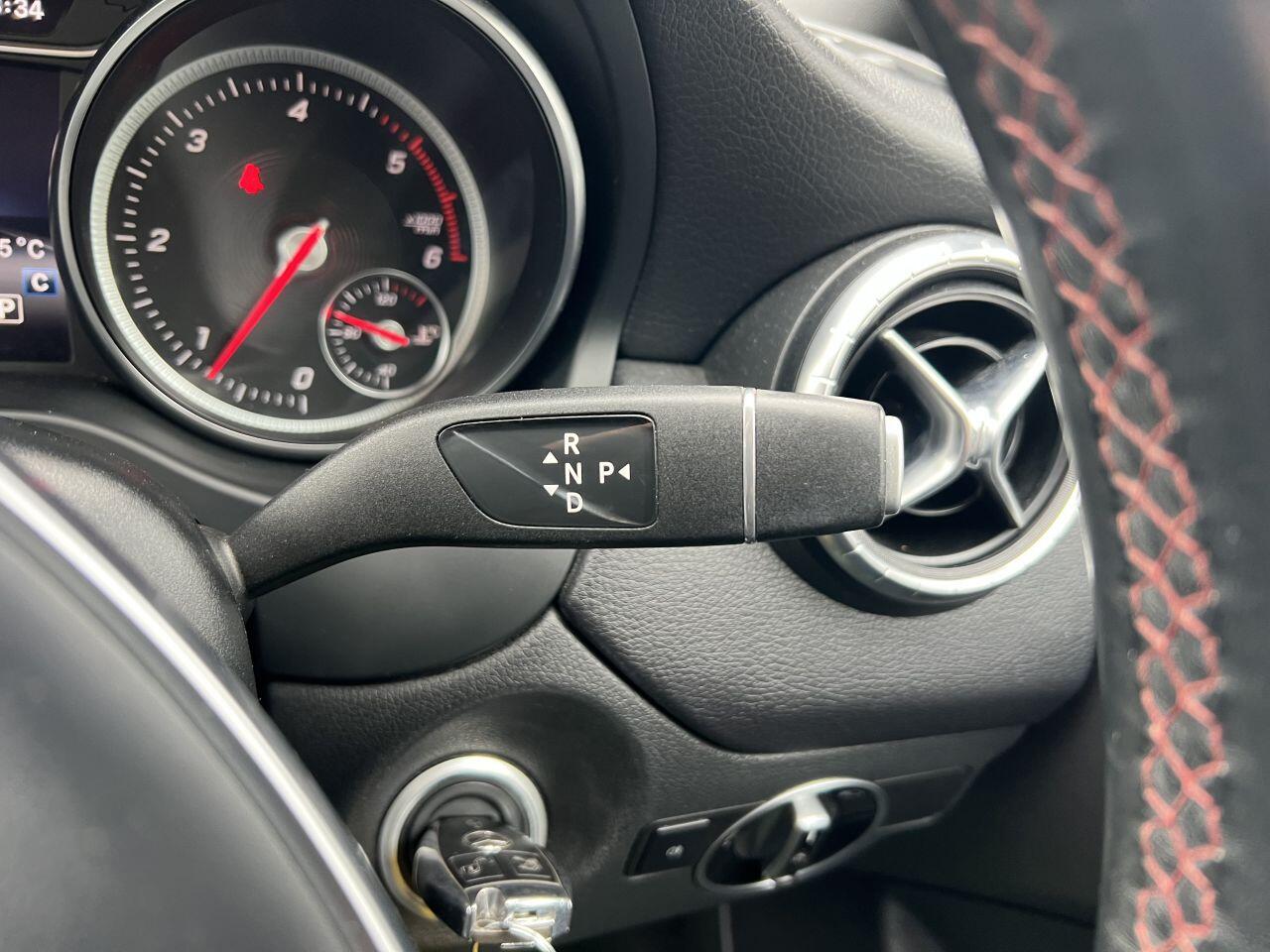 Mercedes-Benz Cla view 54