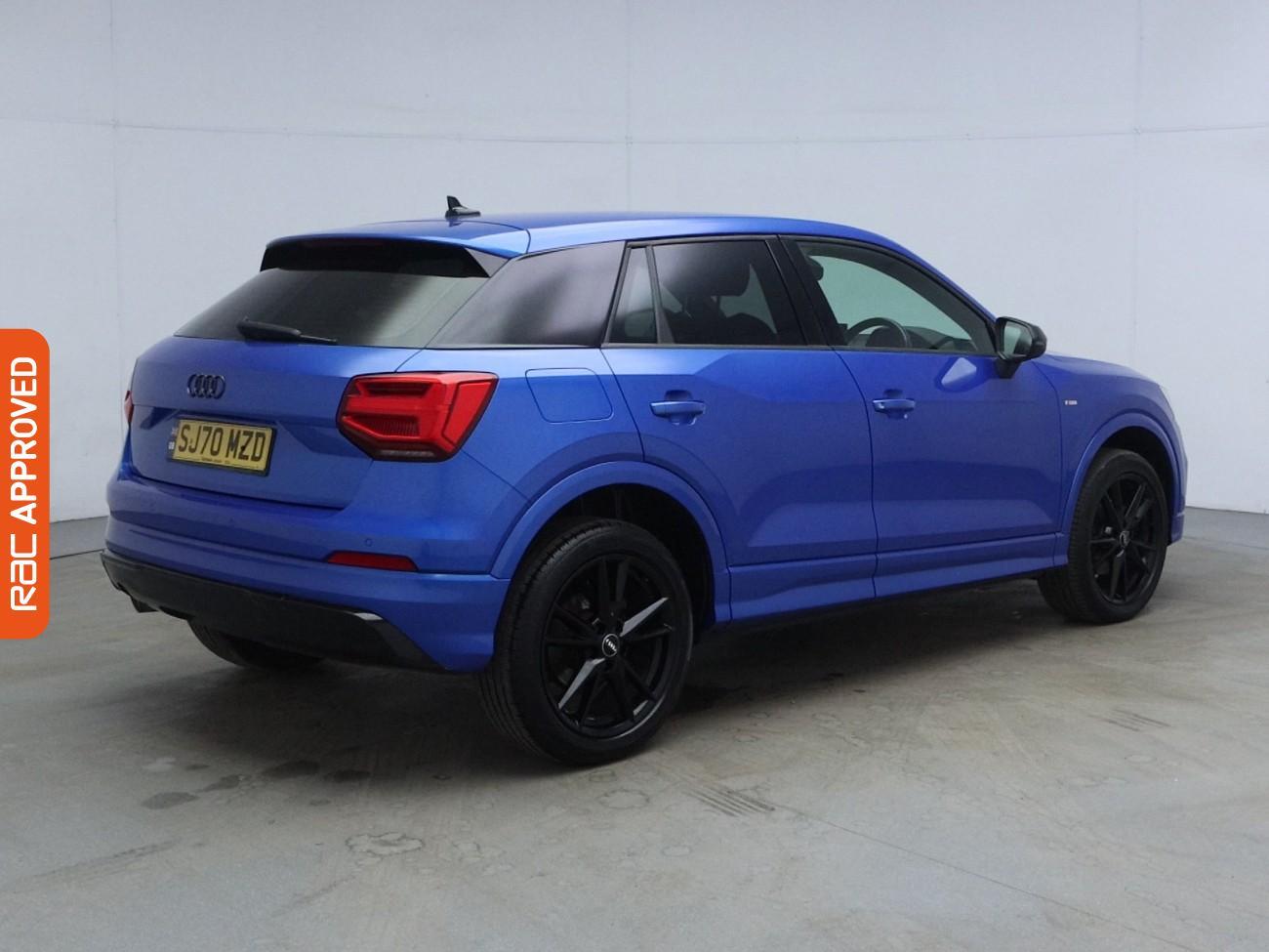 Audi Q2 view 31