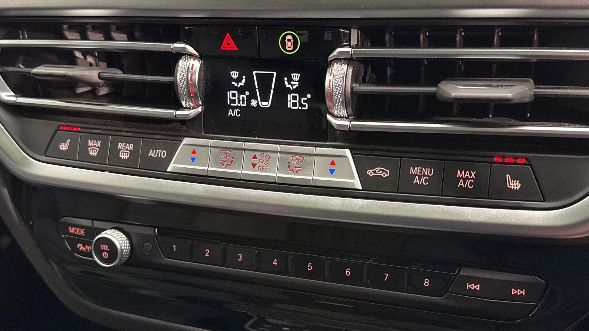 BMW iX3 view 26