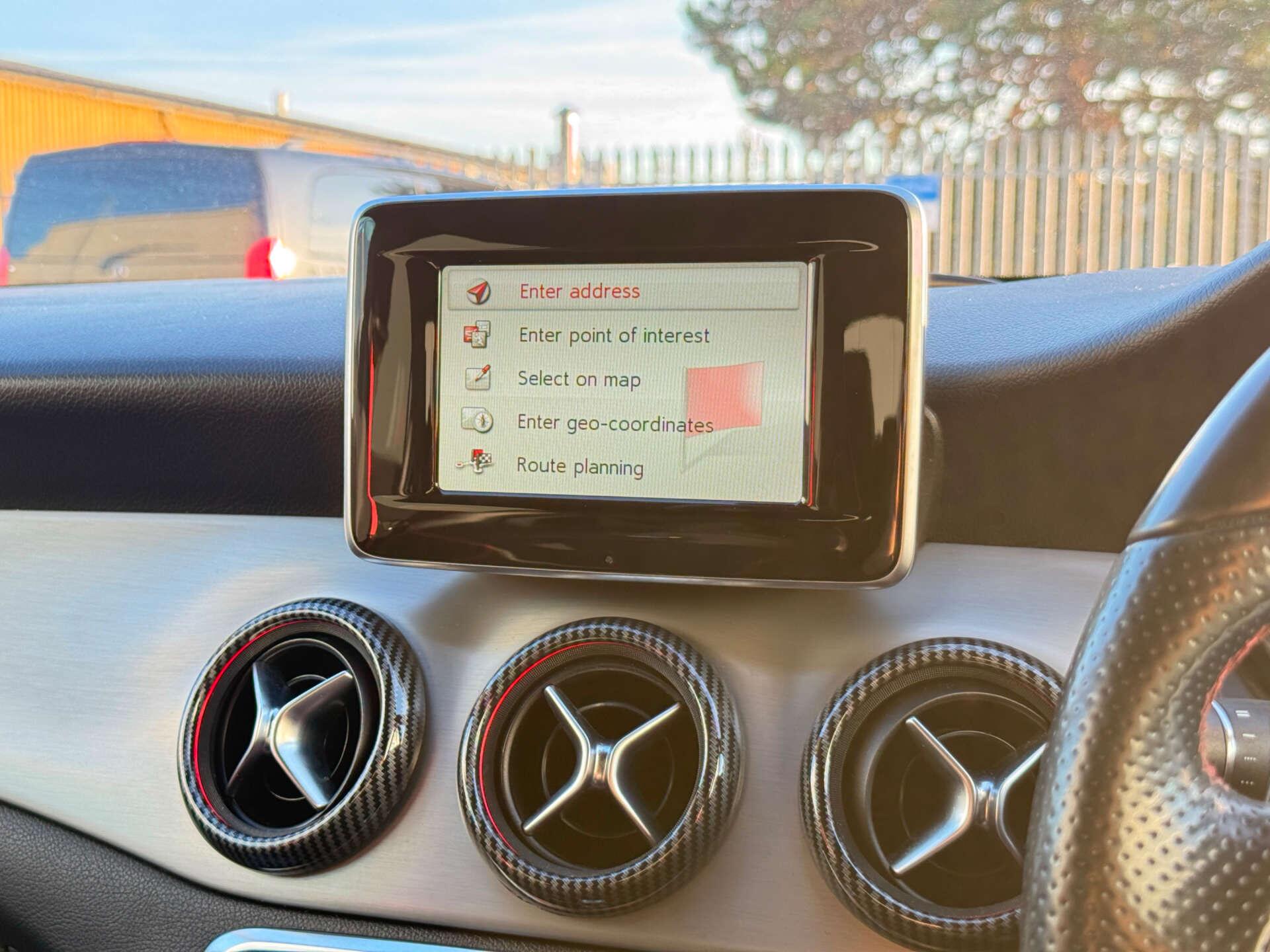 Mercedes-Benz Cla view 64