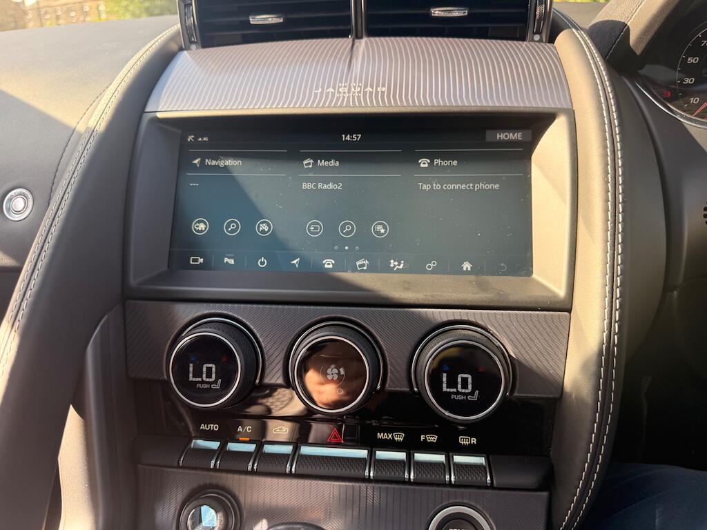 Jaguar F-Type view 39