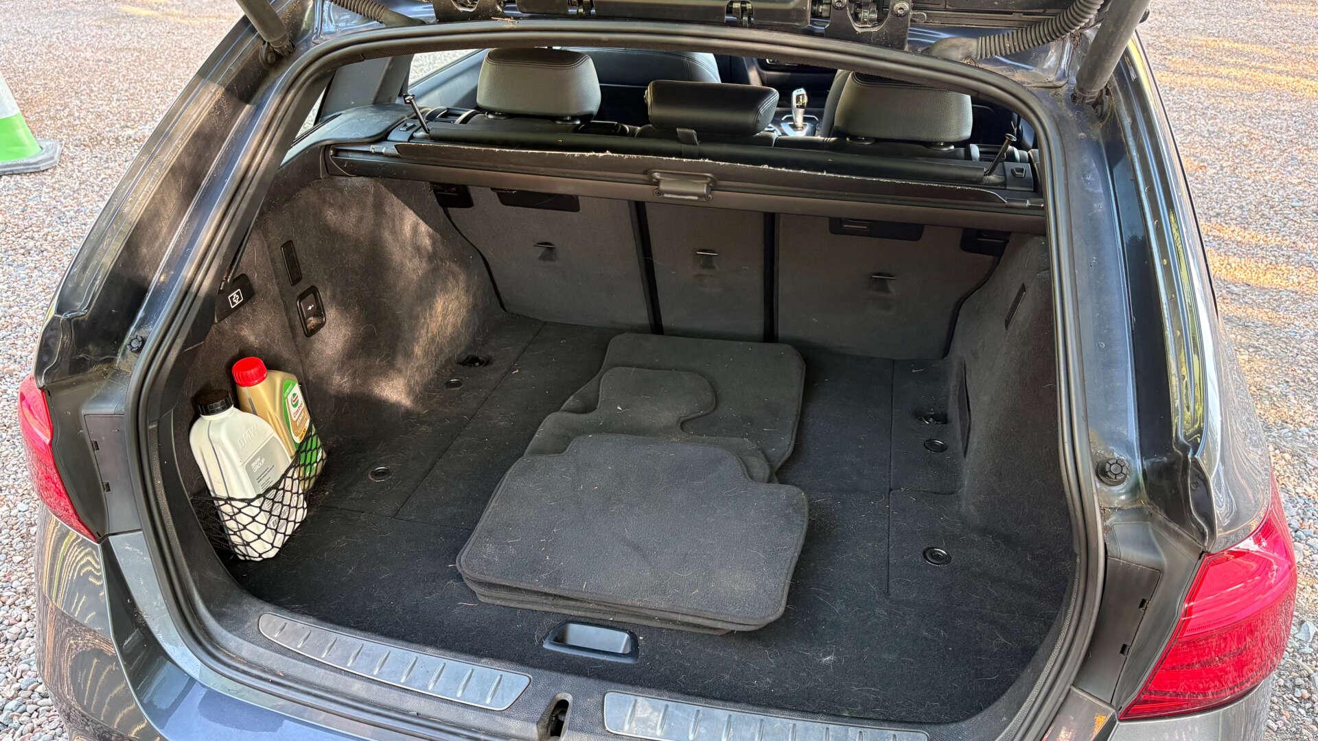 BMW 3 Series view 42