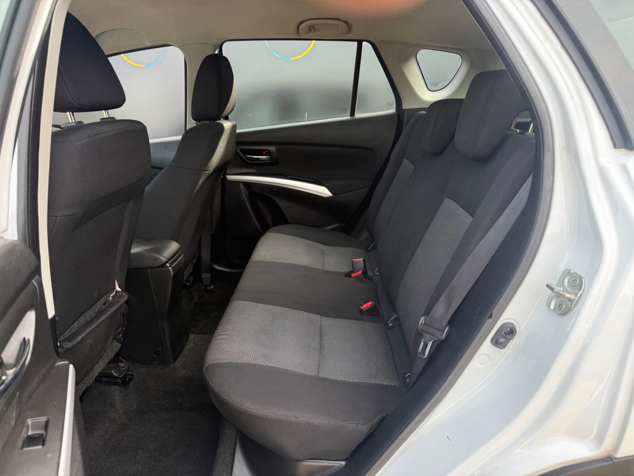 Suzuki SX4 S-Cross view 24