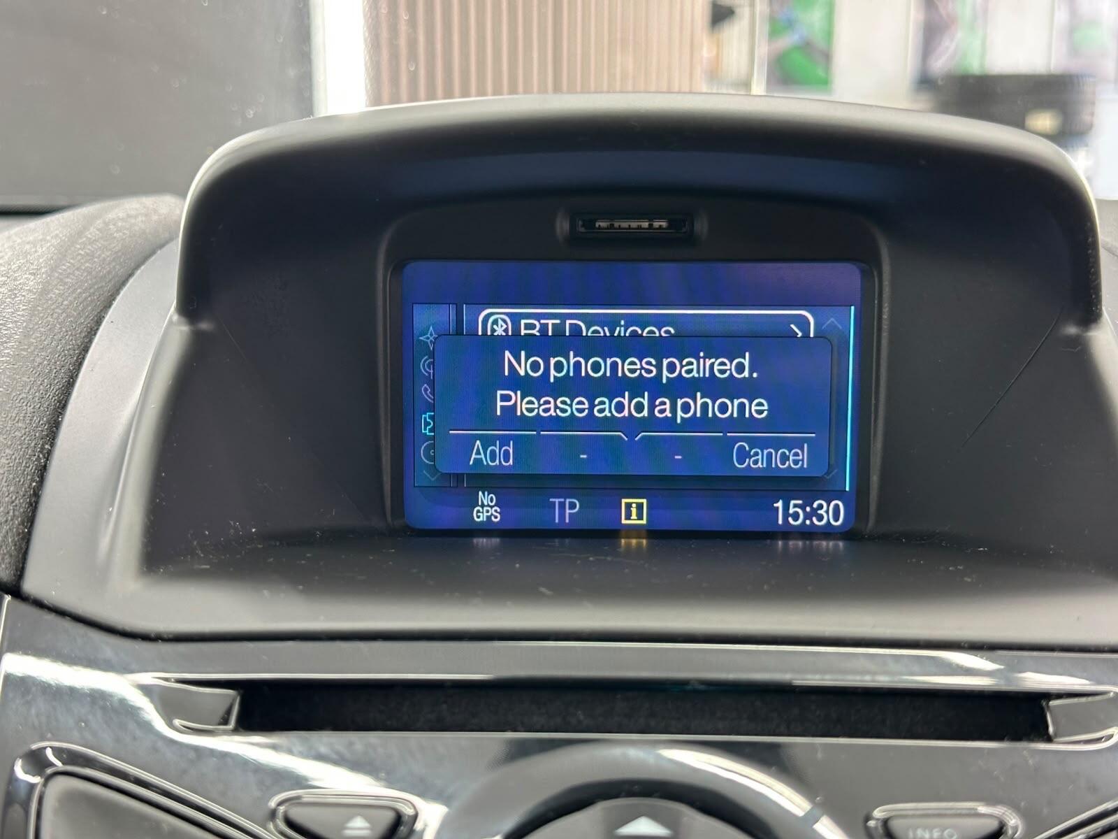 Ford Fiesta view 34