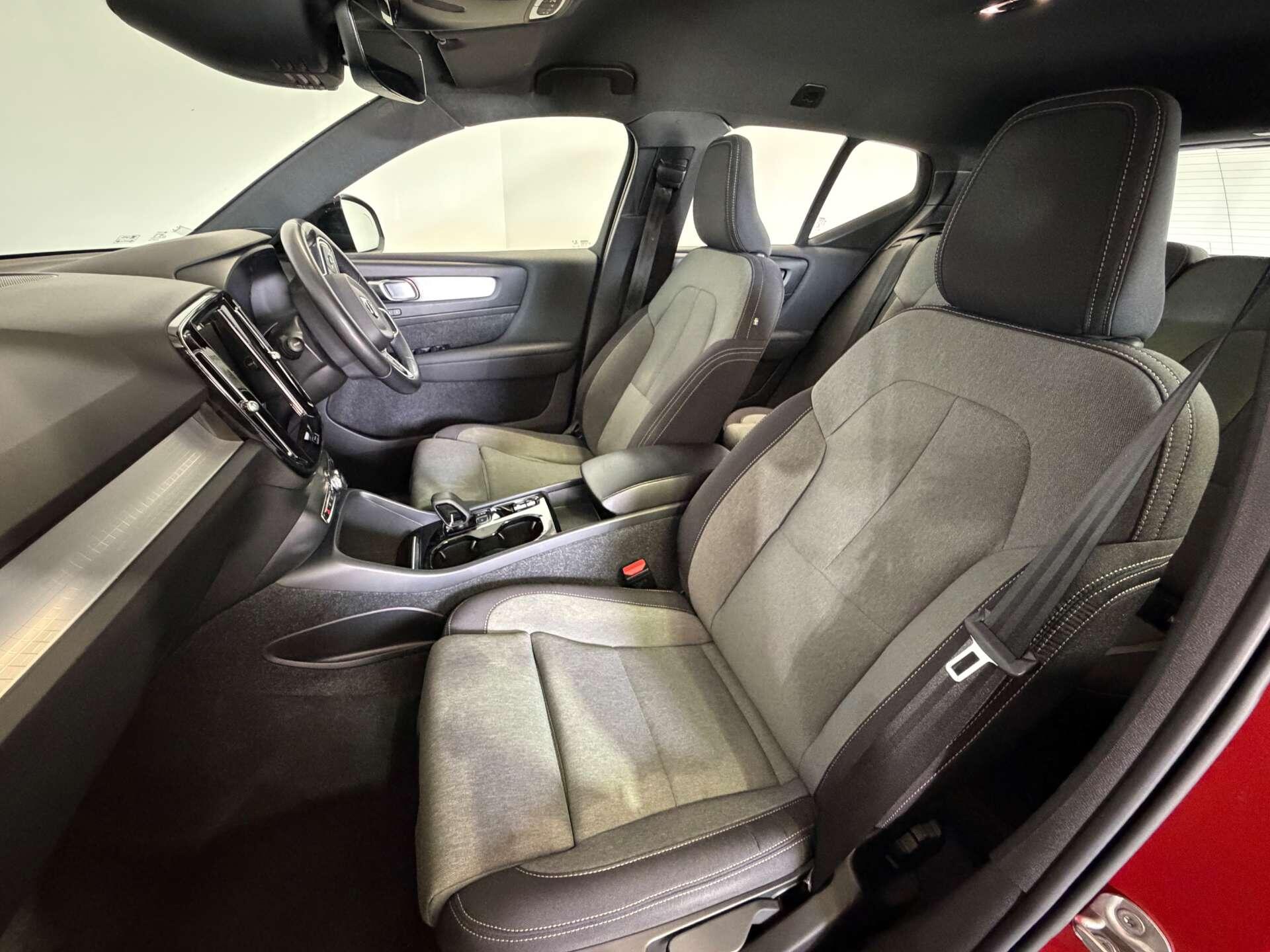 Volvo XC40 view 67