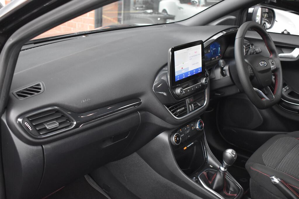 Ford Puma view 38