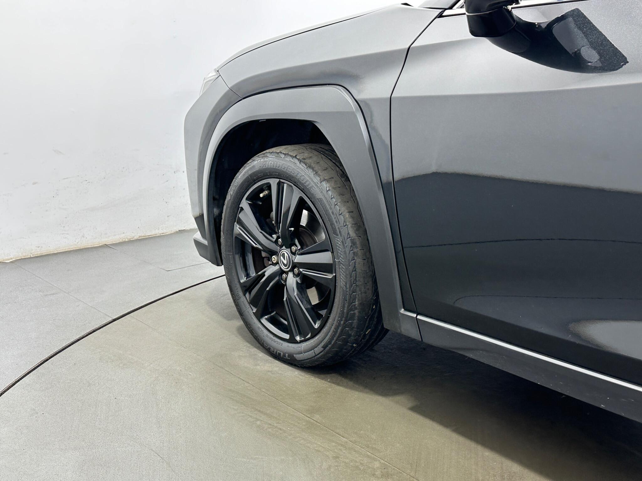 Lexus UX view 50