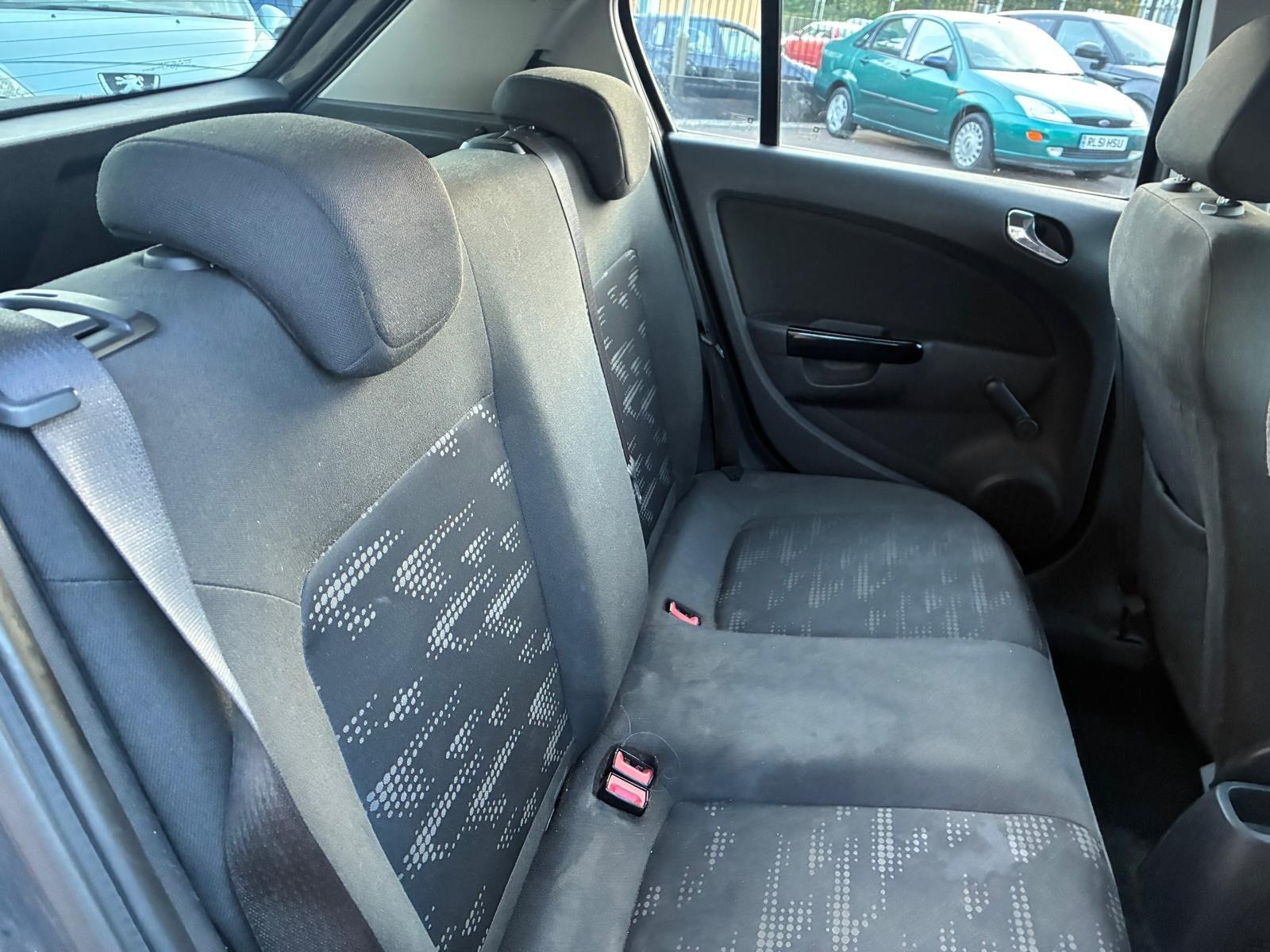 Vauxhall Corsa view 12