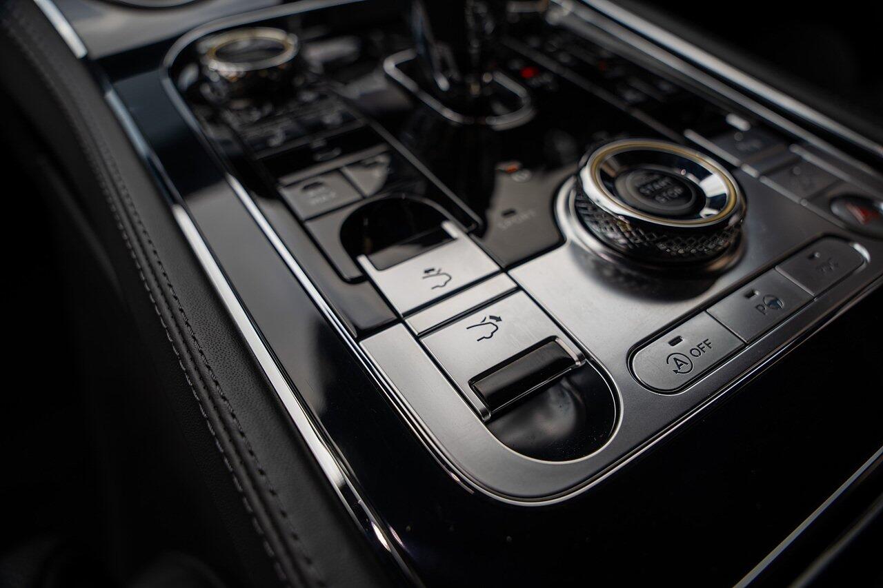 Bentley Continental view 69