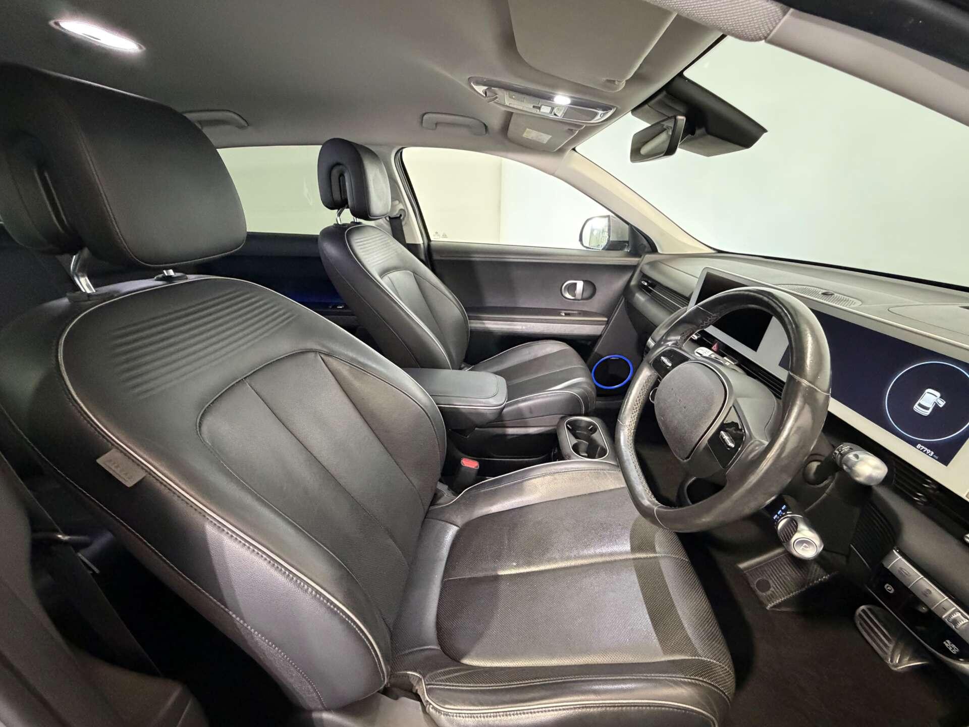 Hyundai IONIQ 5 view 16