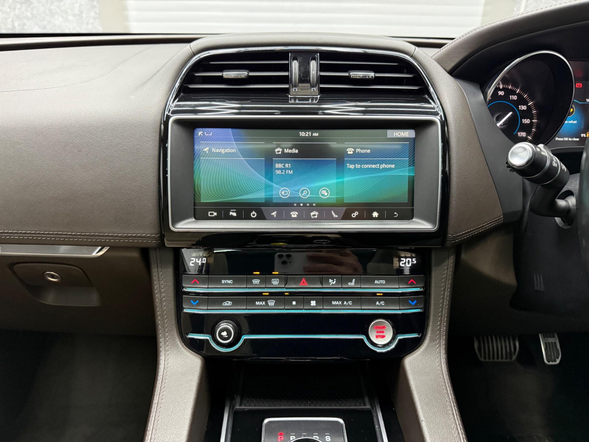 Jaguar F-Pace view 15