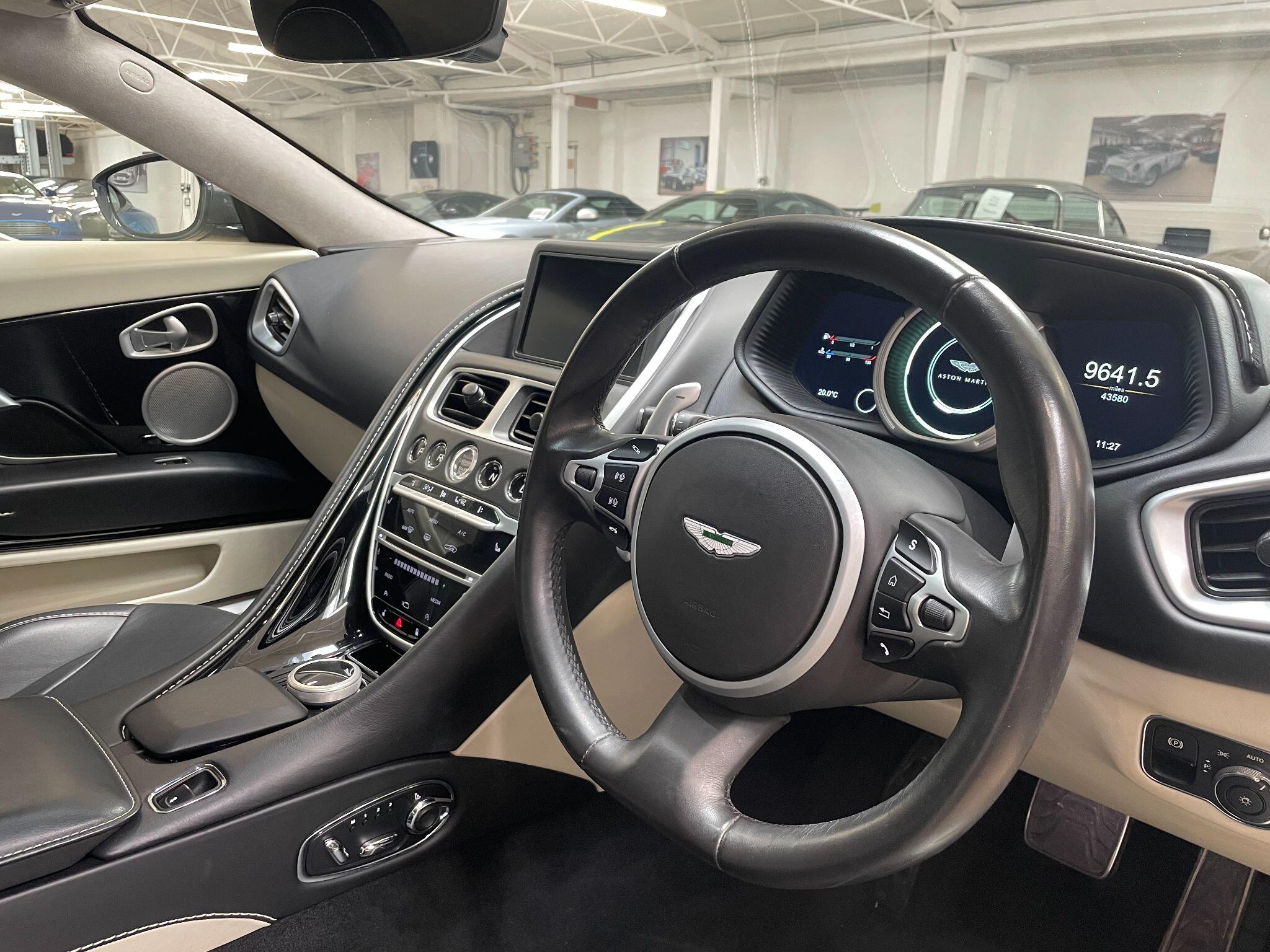 Aston Martin DB11 view 11