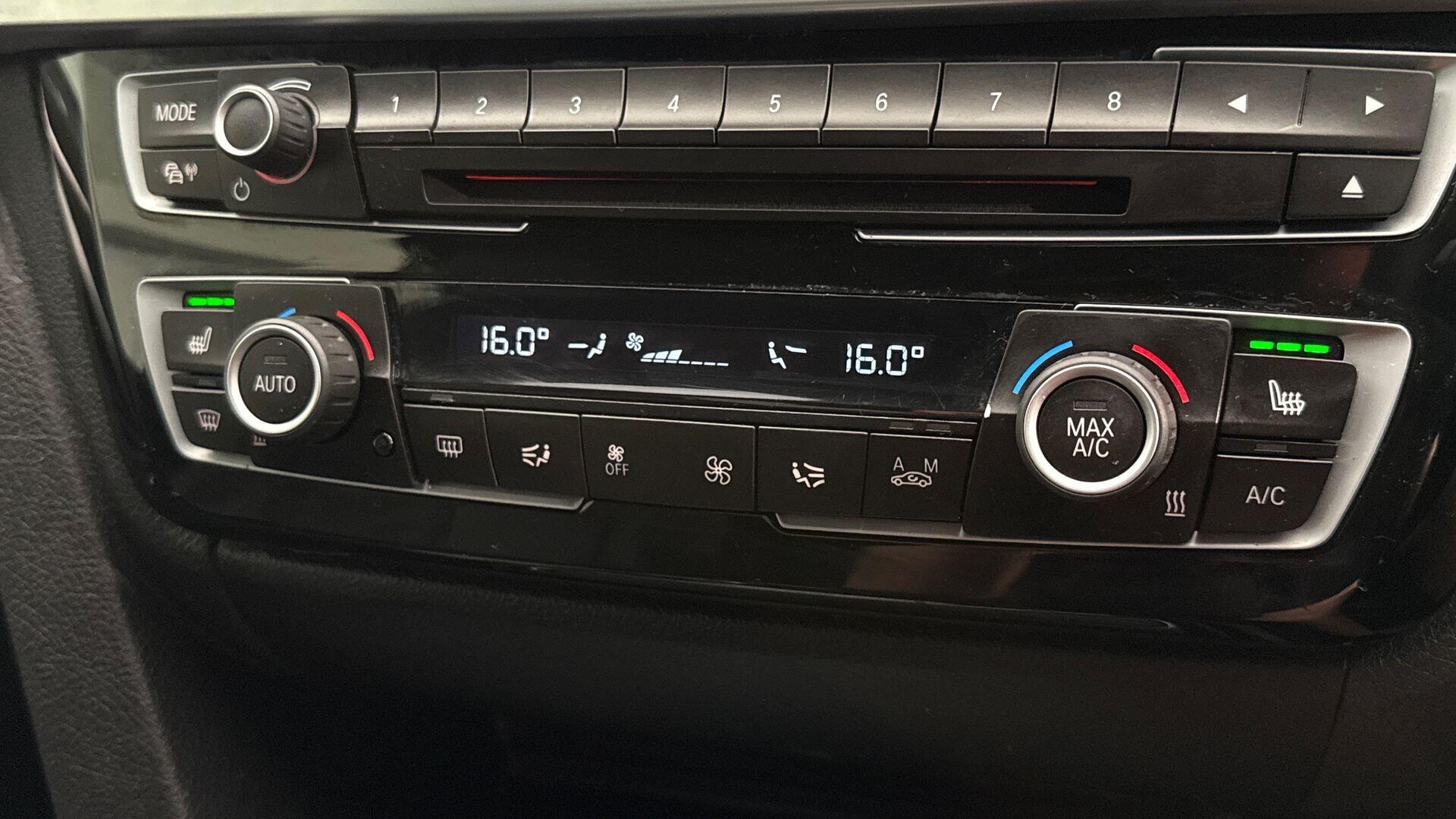 BMW 4 Series view 24