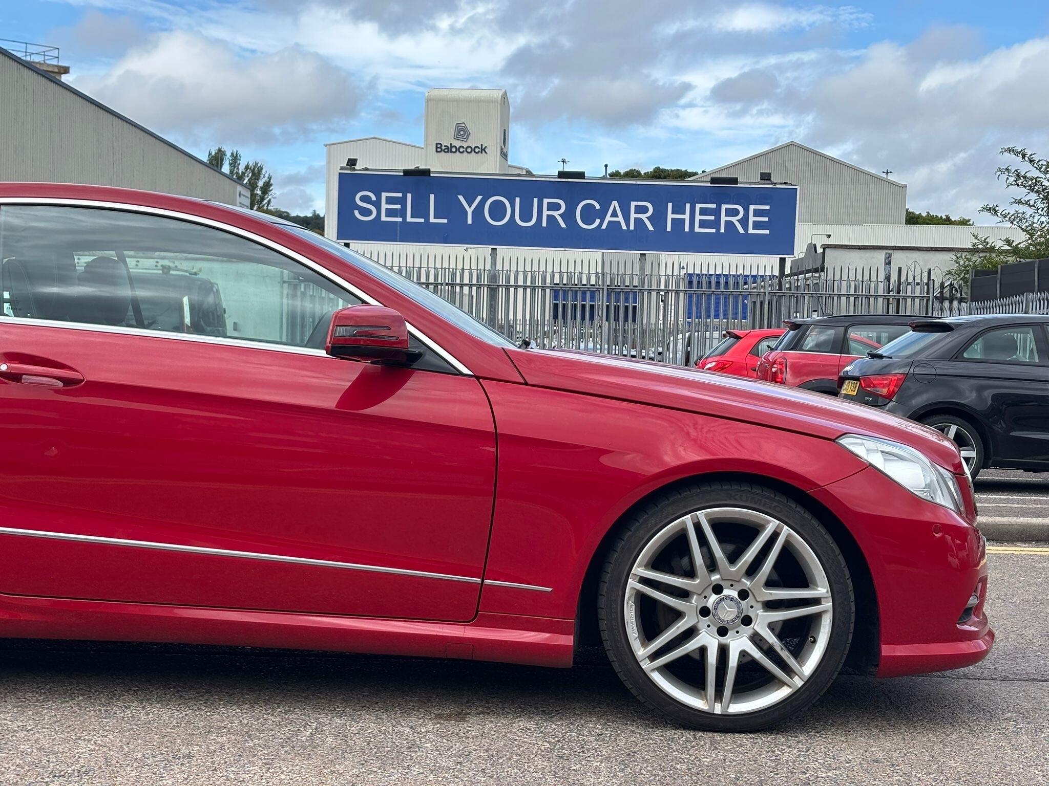 Mercedes-Benz E-Class view 13
