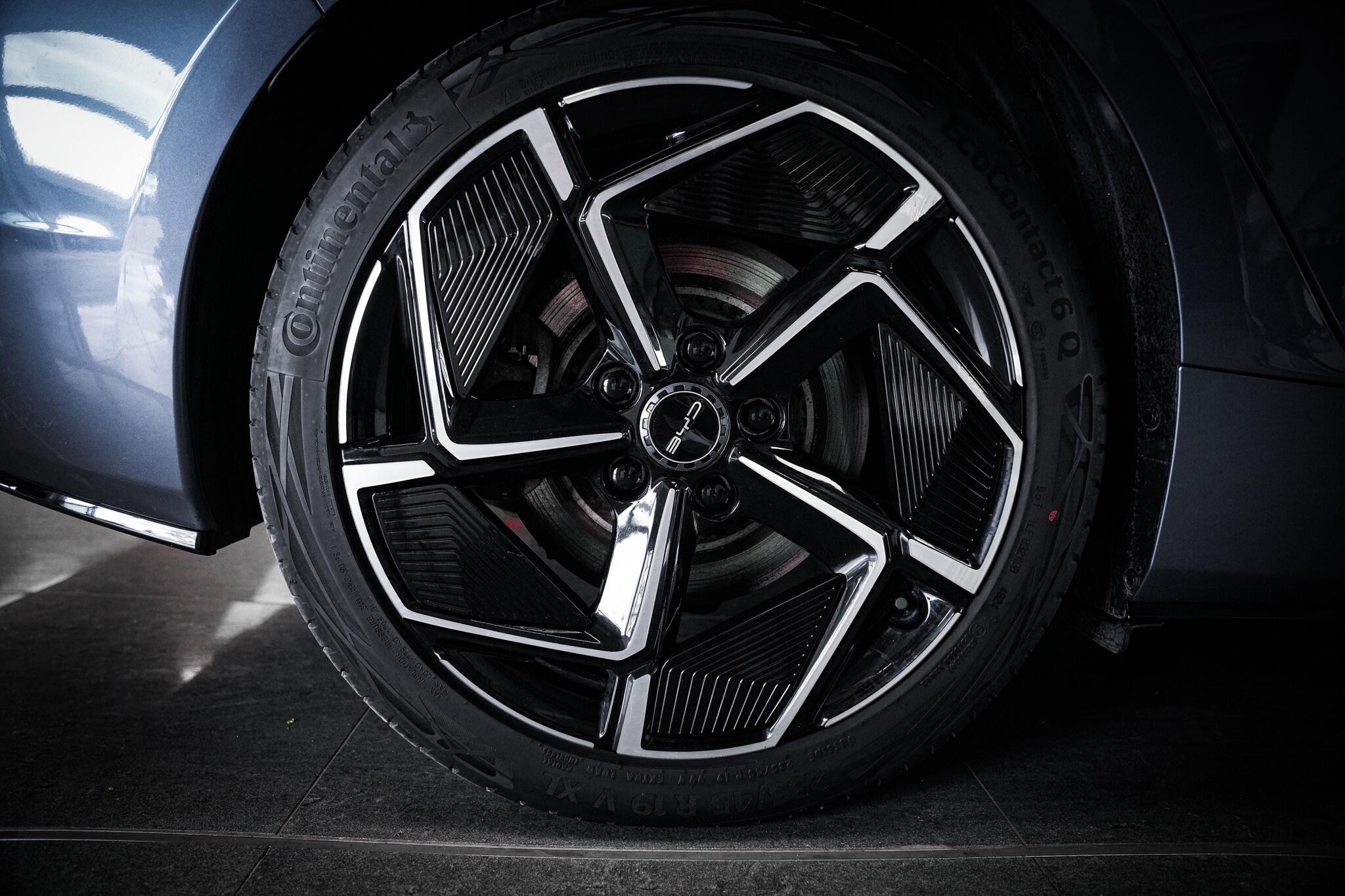 Byd Seal view 28