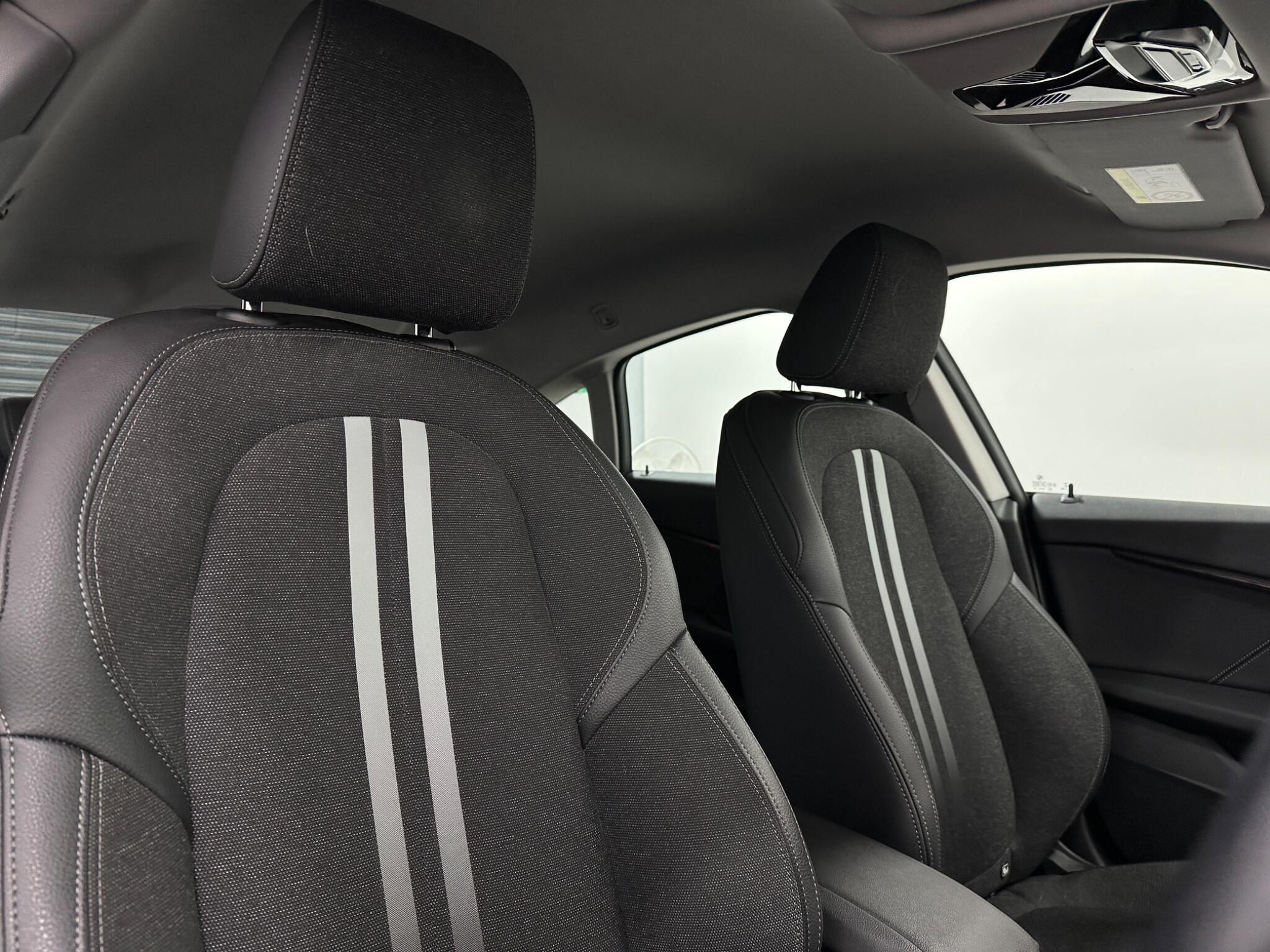 BMW 2 Series view 34