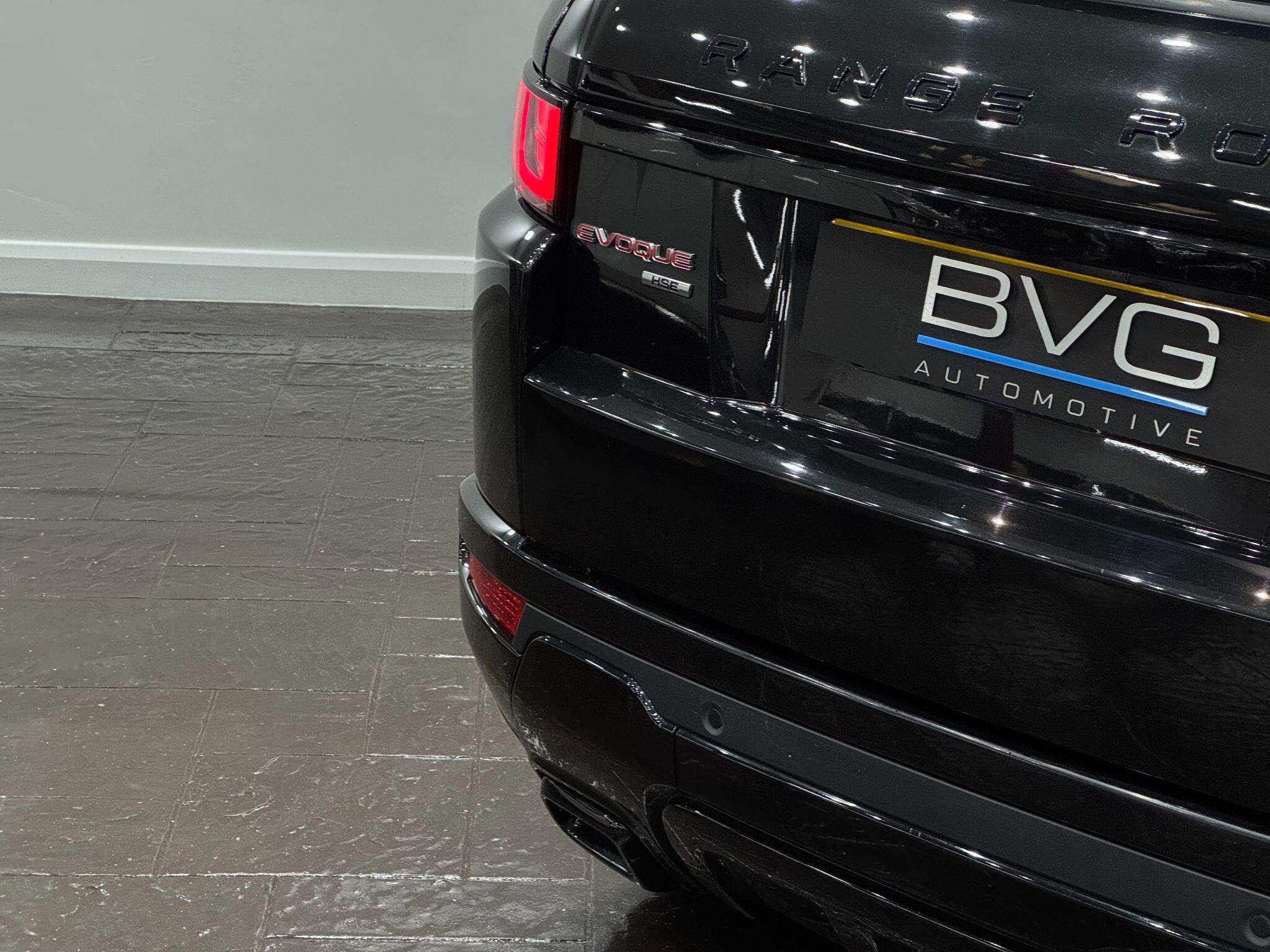 Land Rover Range Rover Evoque view 17