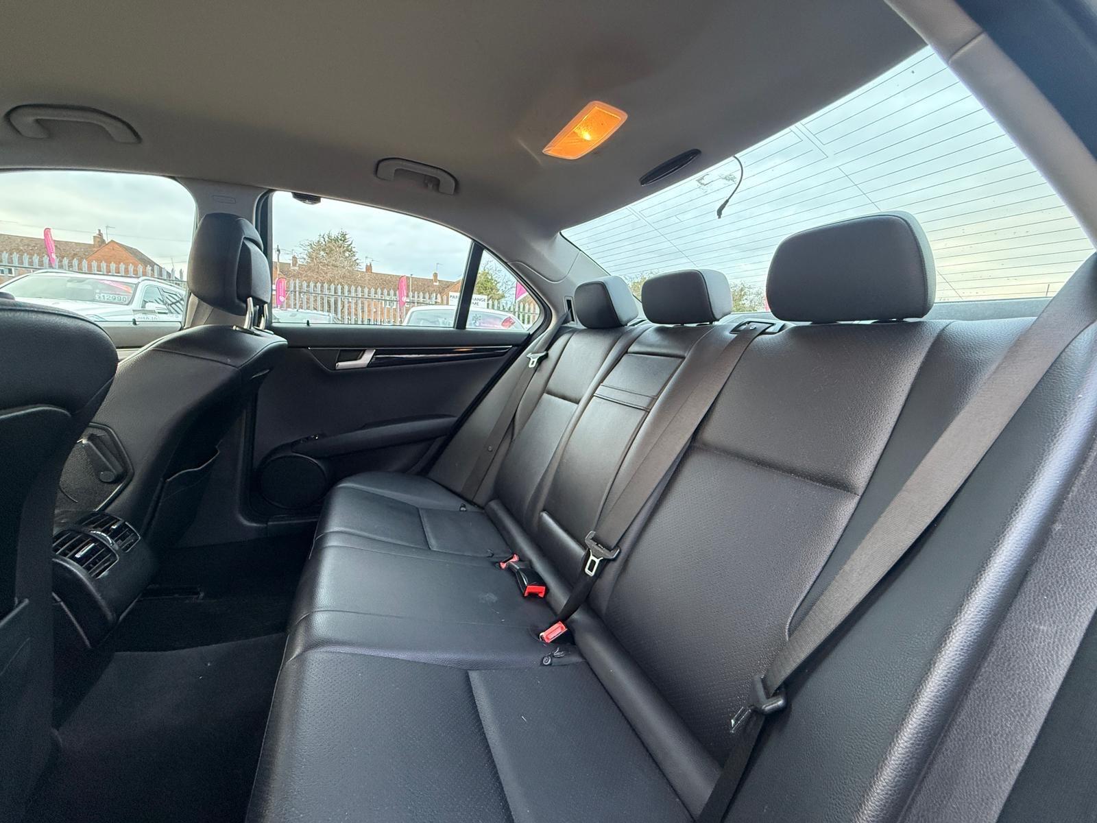Mercedes-Benz C Class view 41