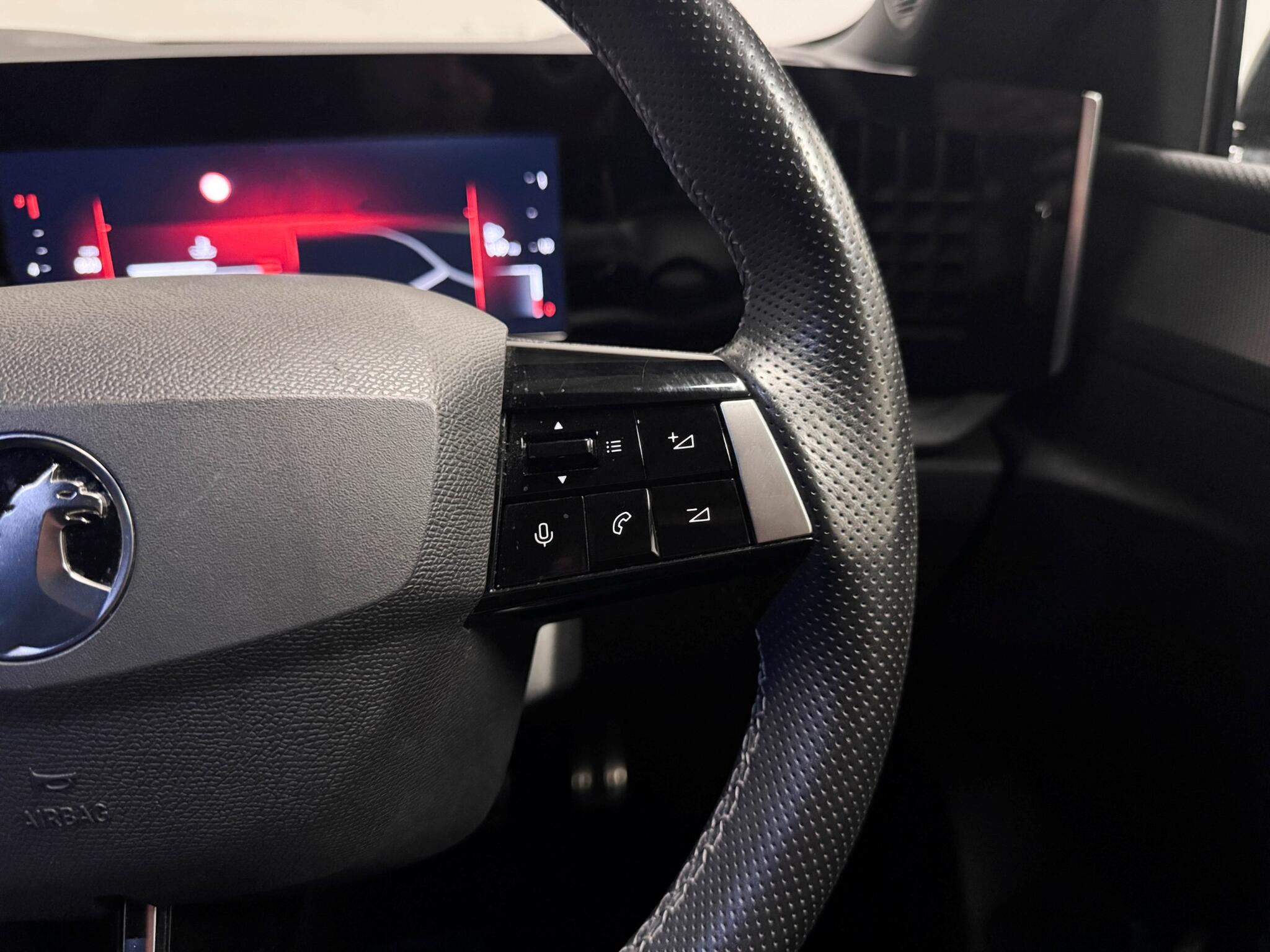 Vauxhall Astra view 12