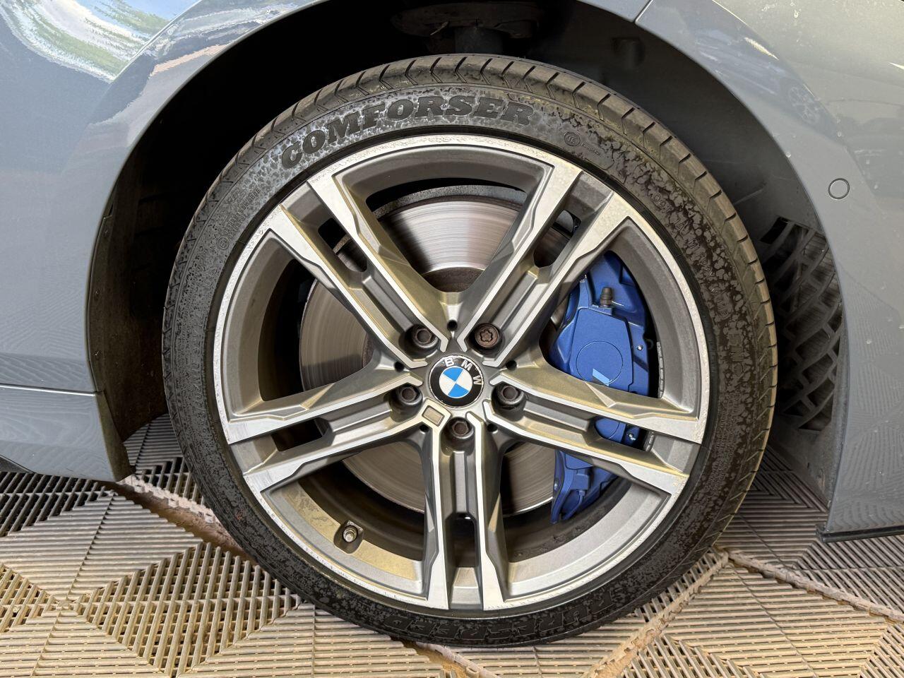 BMW 1 Series view 18