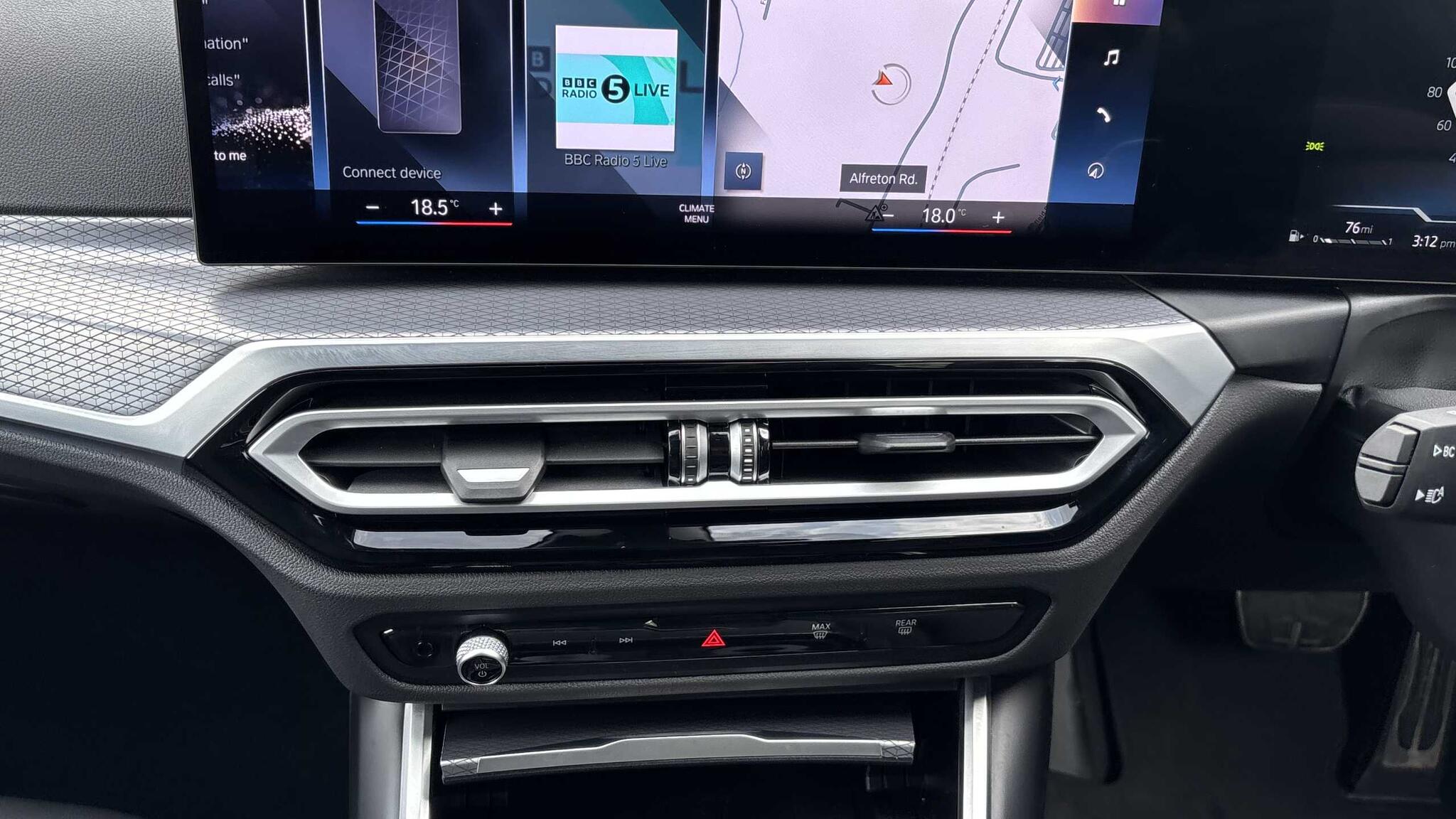 BMW 3 Series view 14