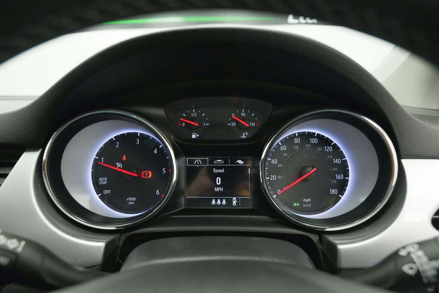 Vauxhall Astra view 18