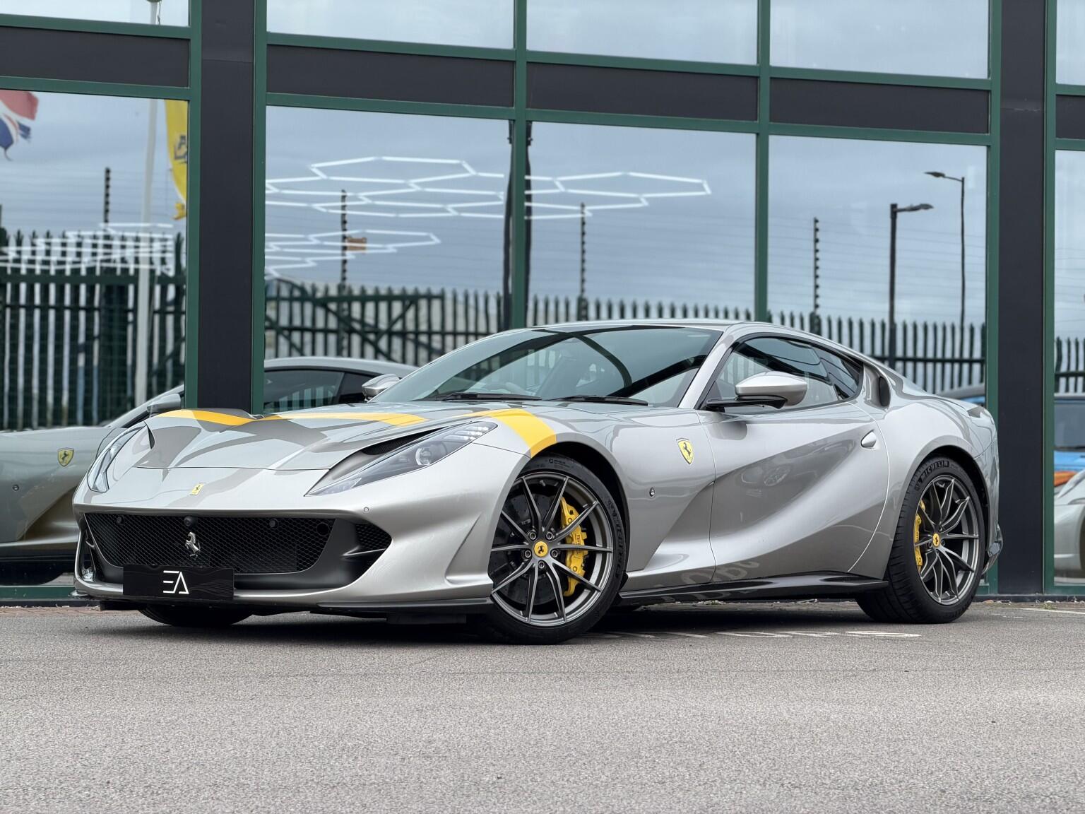Ferrari 812 view 19
