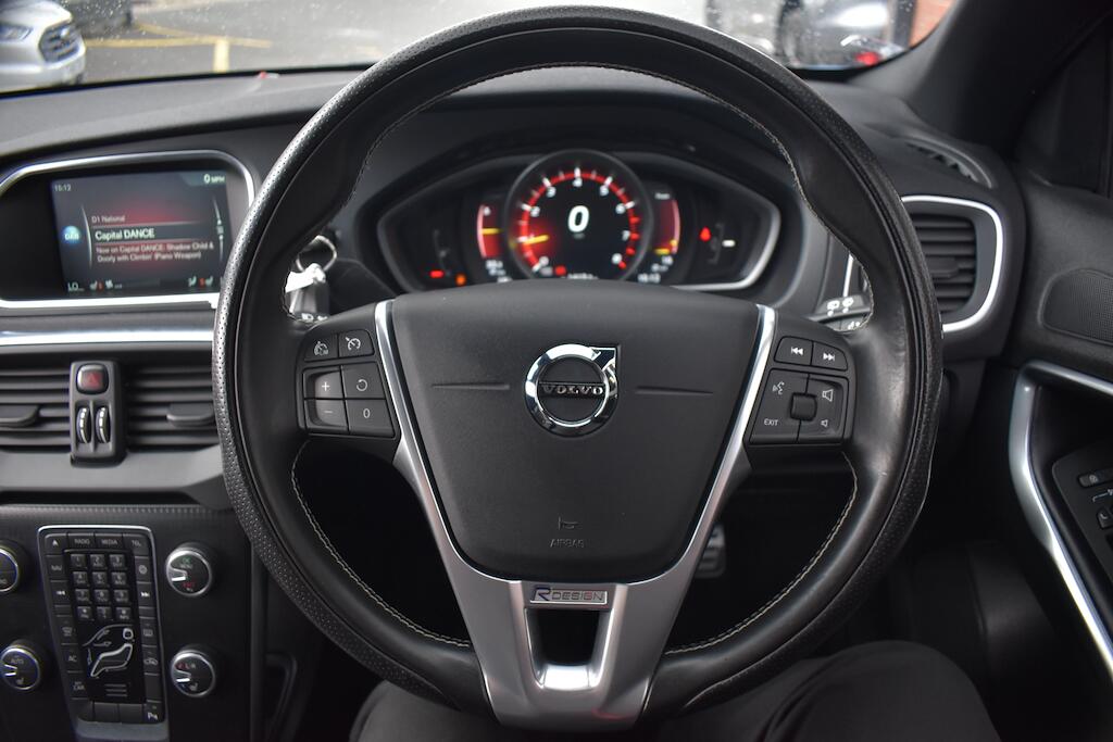 Volvo V40 view 52
