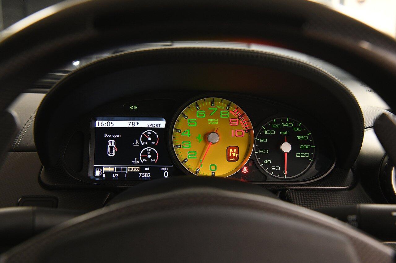 Ferrari 599 view 23