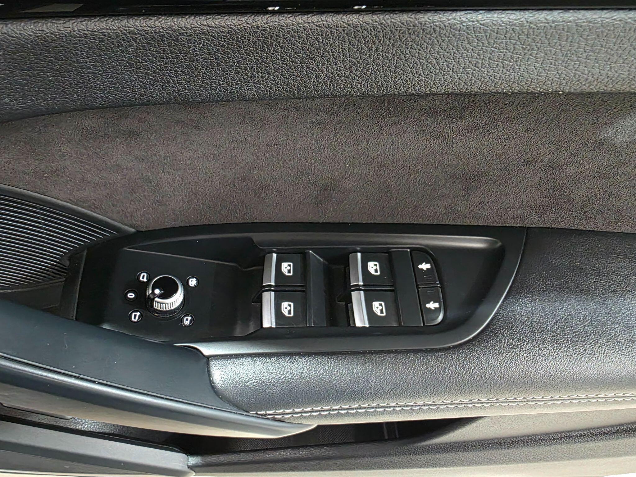 Audi Q5 view 20