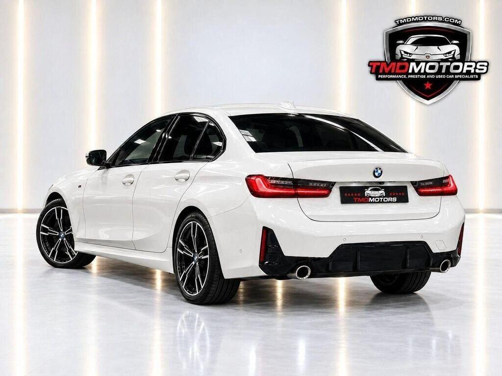BMW 3 Series view 3