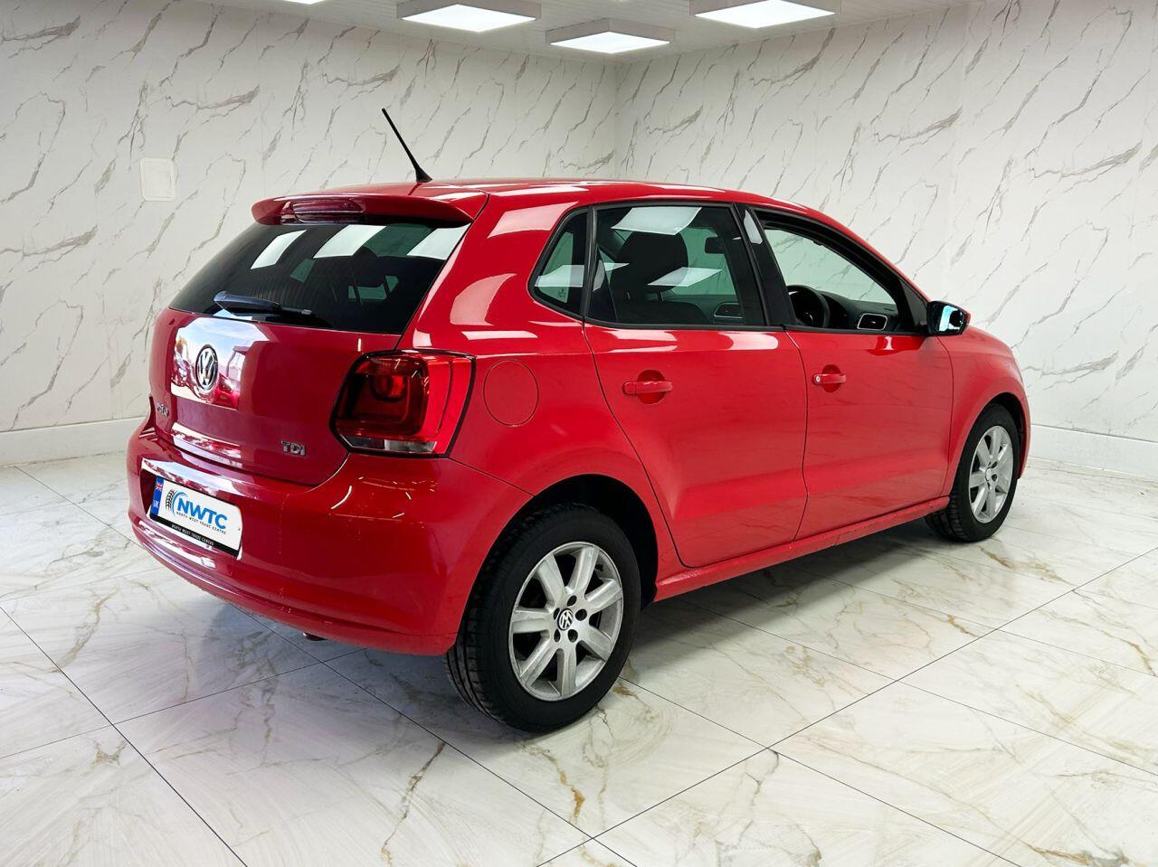 Volkswagen Polo view 11