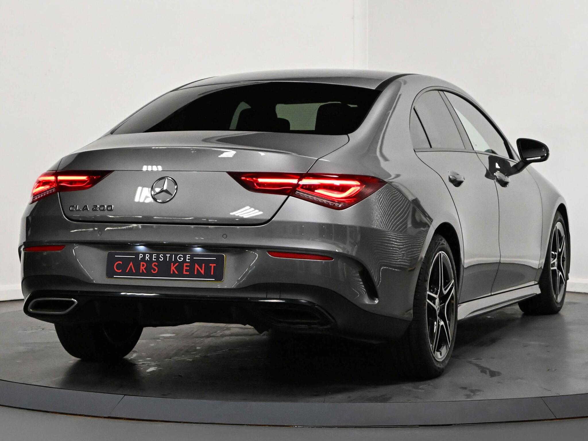 Mercedes-Benz Cla view 26